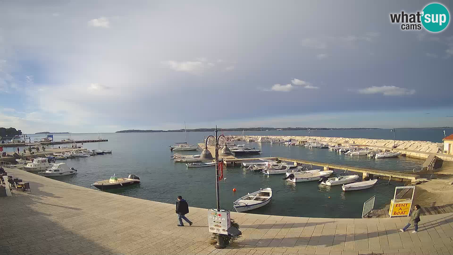 Webcam Fažana riva and city marina – Istria