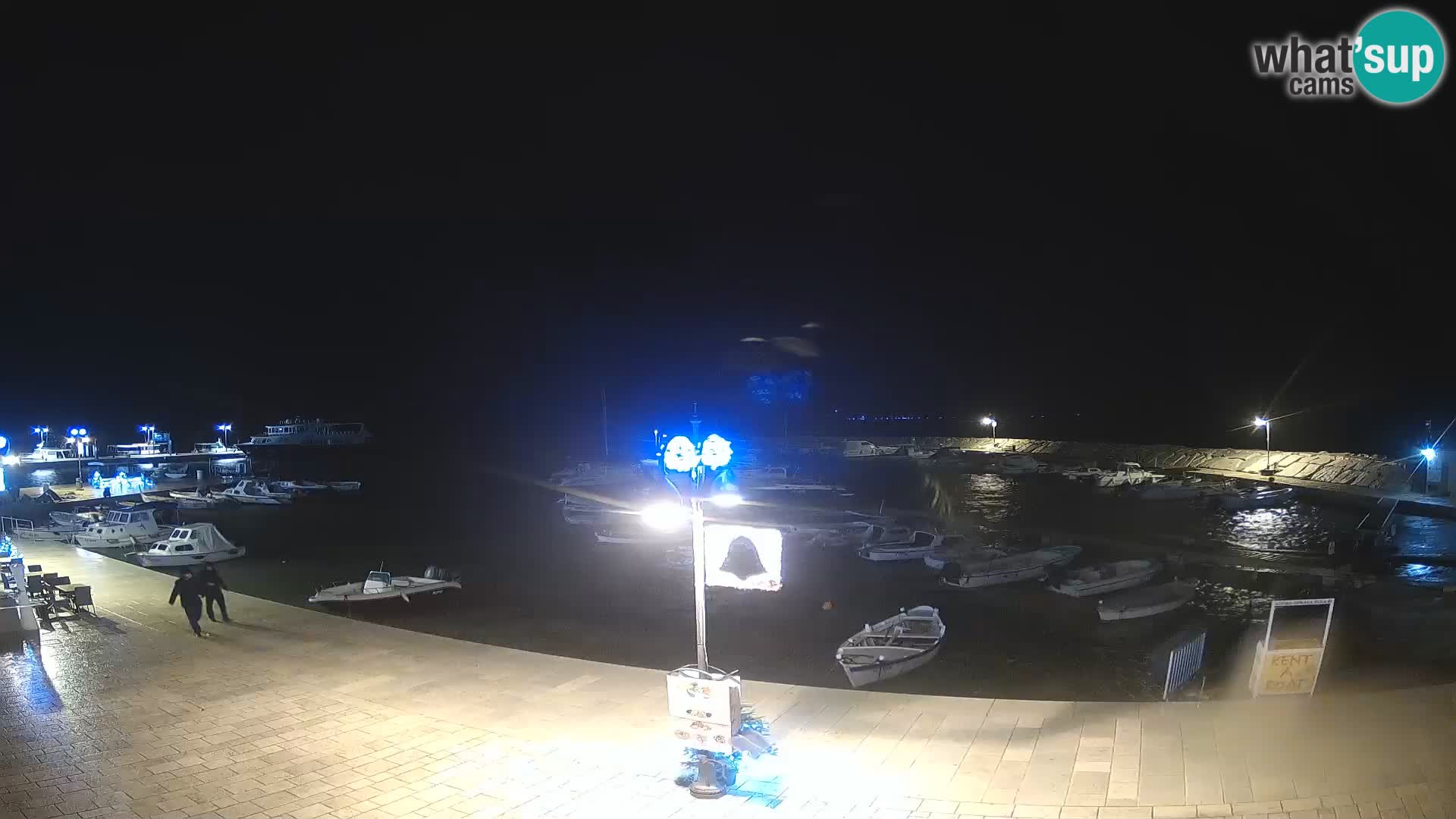 Fažana Camera en vivo riva y marina de la ciudad – Istria