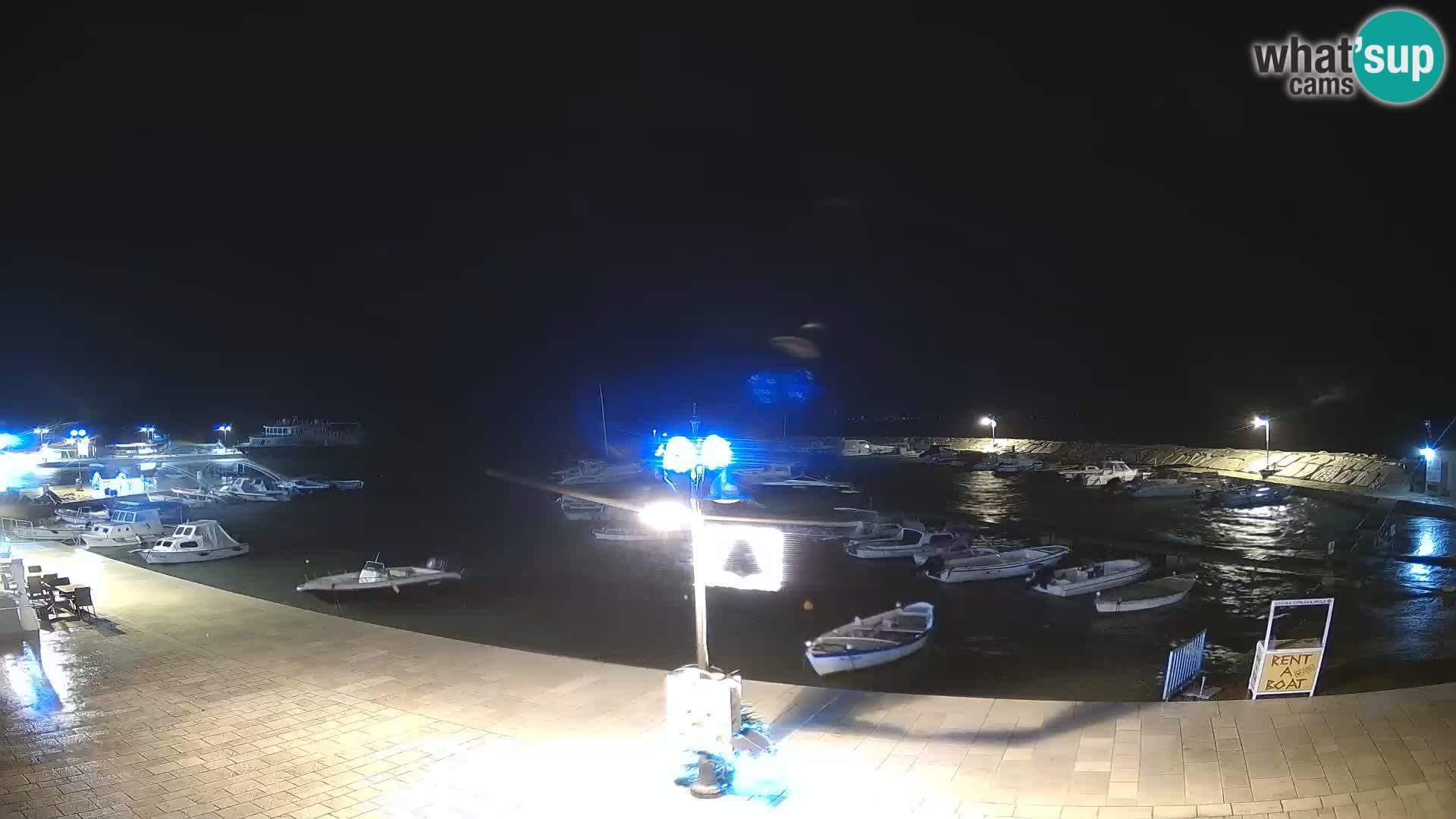 Fažana Camera en vivo riva y marina de la ciudad – Istria