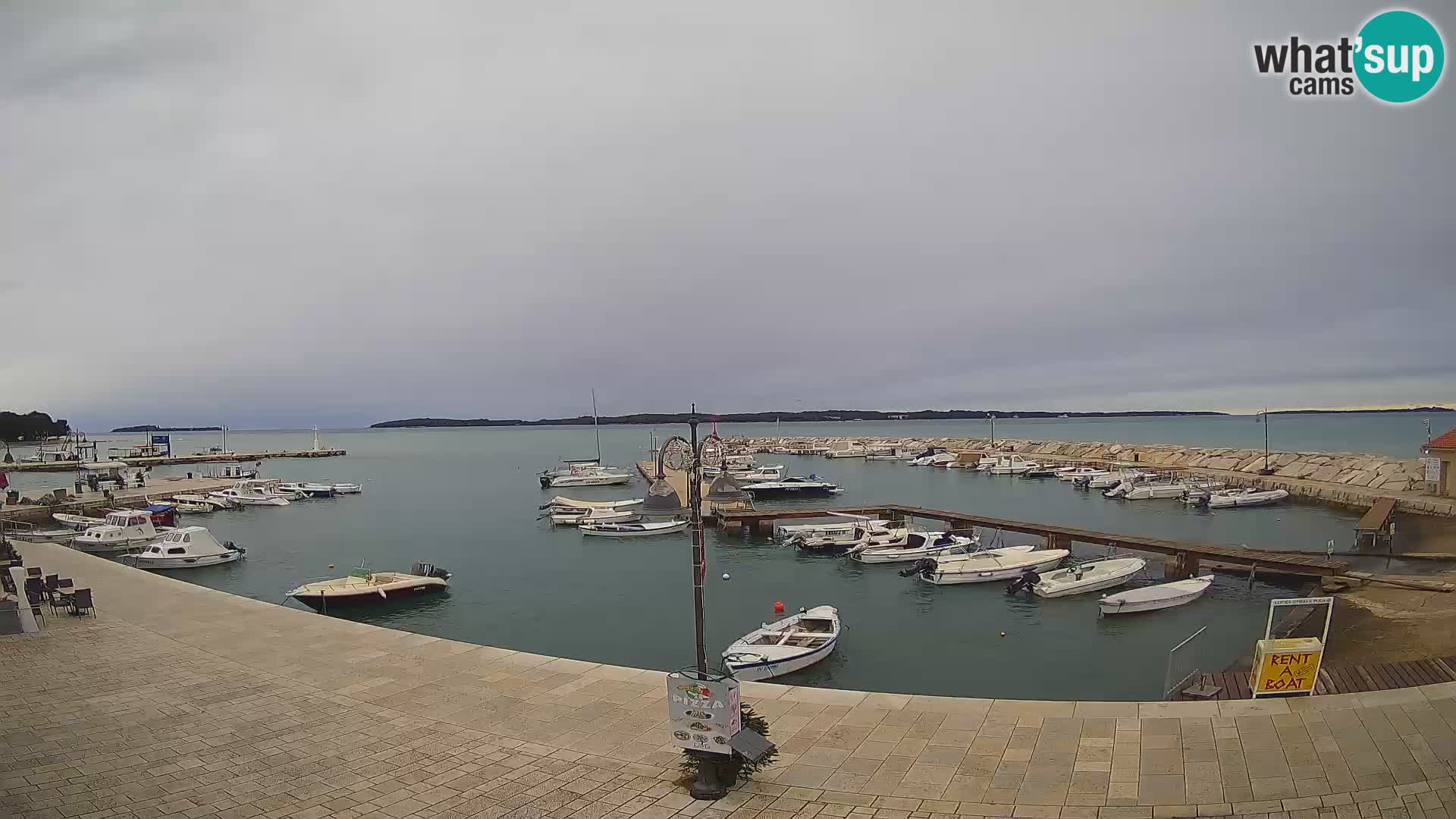 Webcam Fažana riva and city marina – Istria