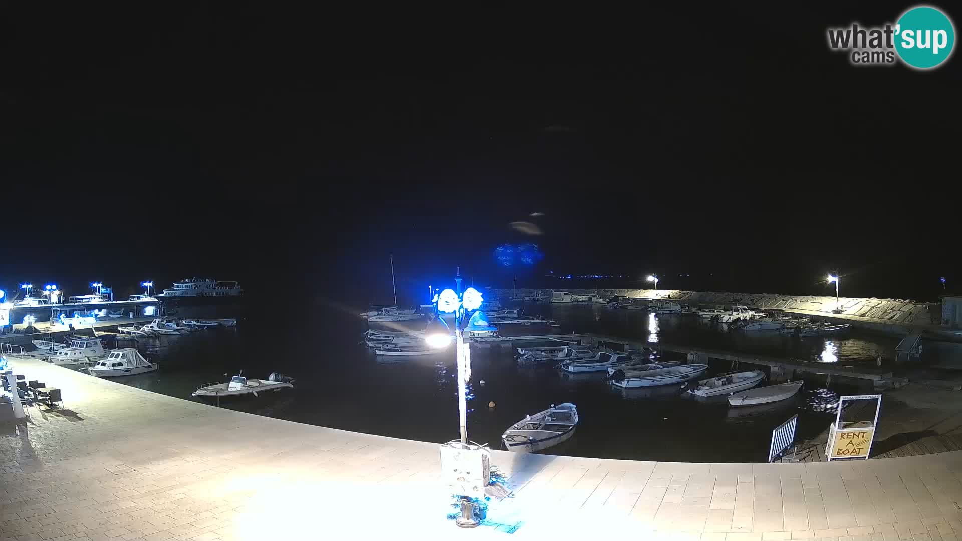 Fažana Camera en vivo riva y marina de la ciudad – Istria