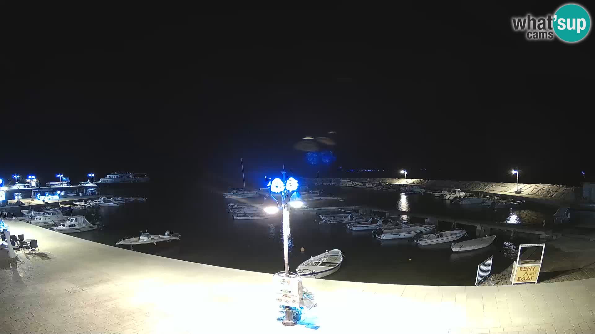 Fažana Camera en vivo riva y marina de la ciudad – Istria