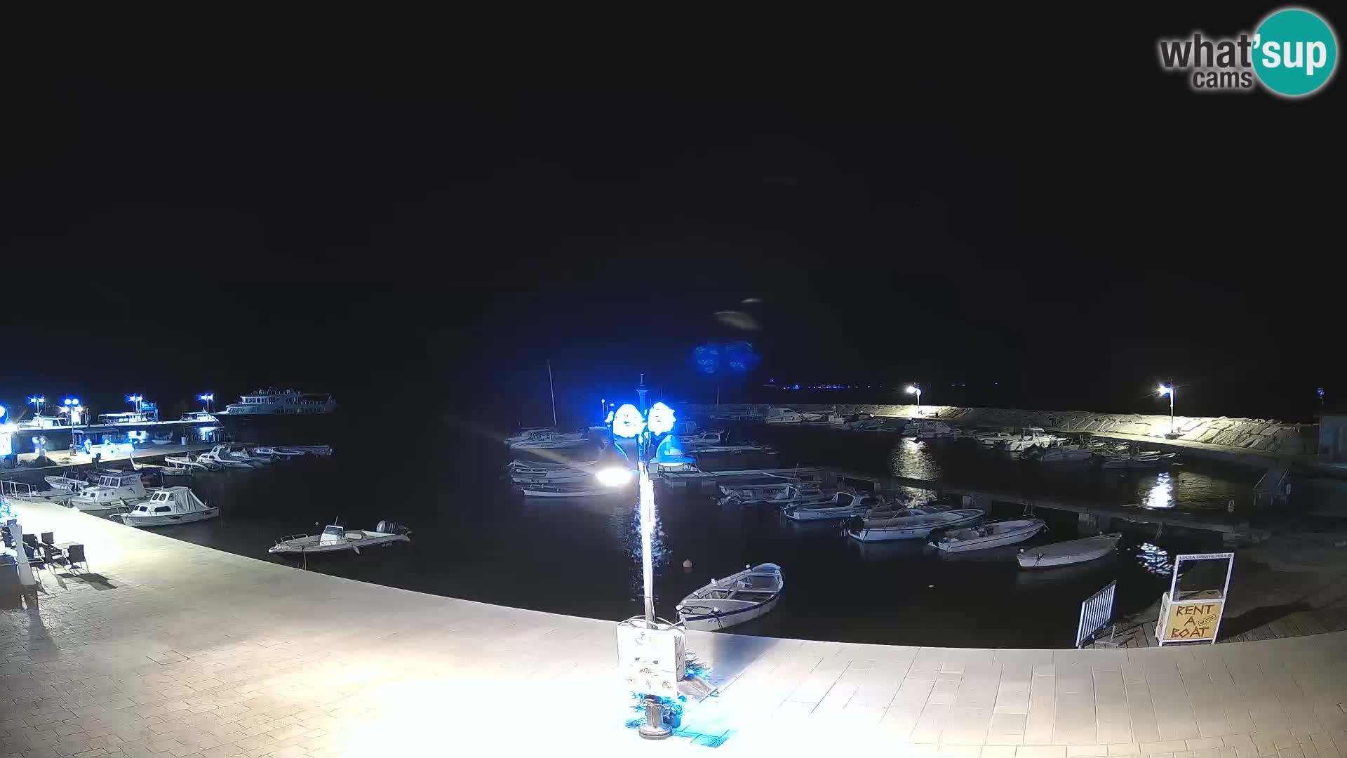 Webcam Fažana riva and city marina – Istria