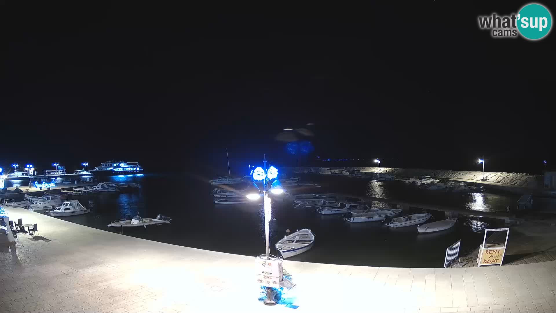 Webcam Fažana riva and city marina – Istria