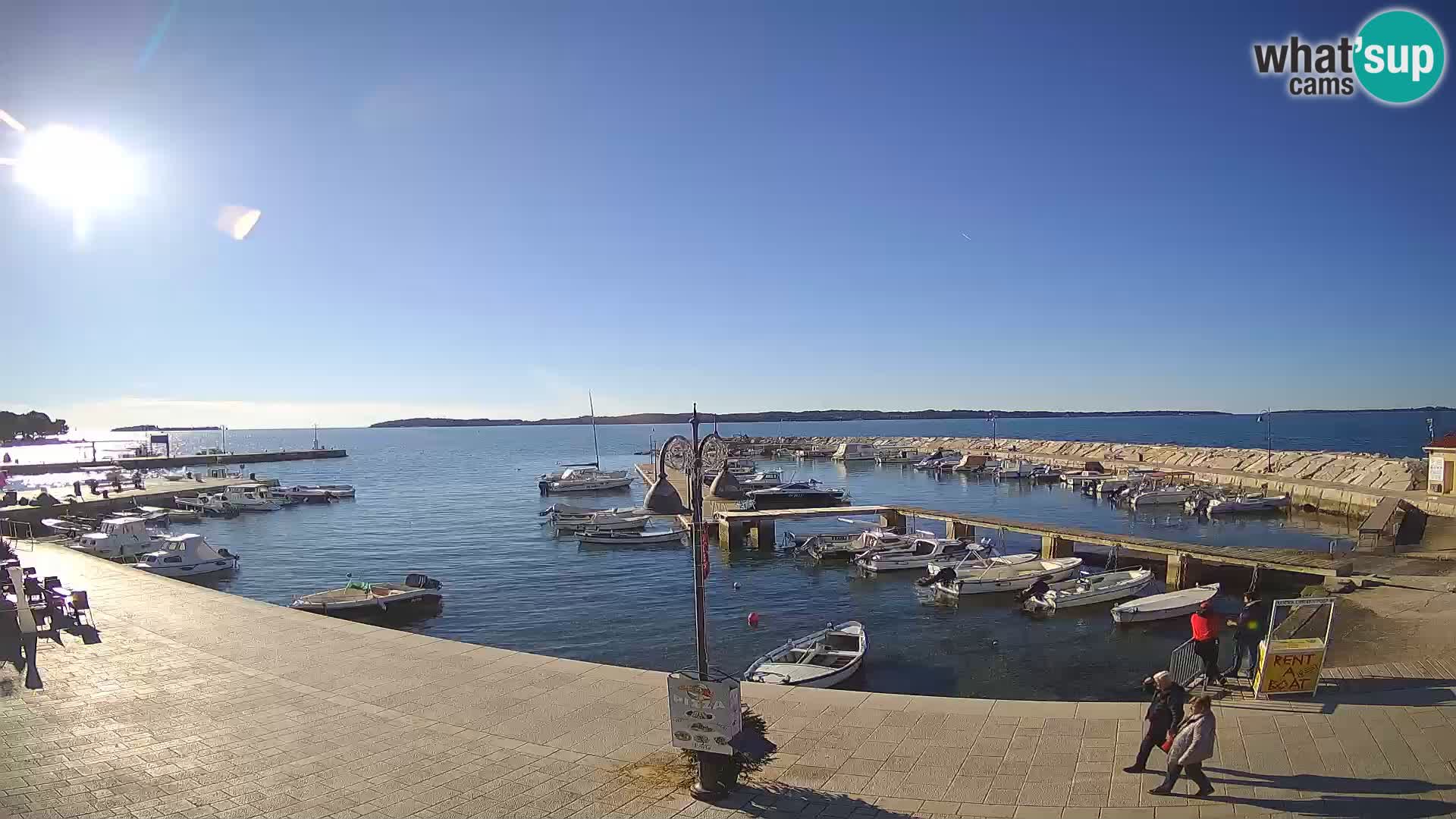 Webcam Fažana riva and city marina – Istria