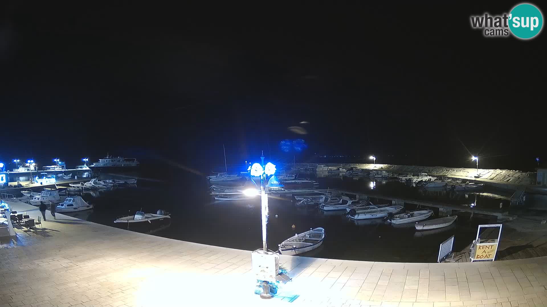 Webcam Fažana riva and city marina – Istria