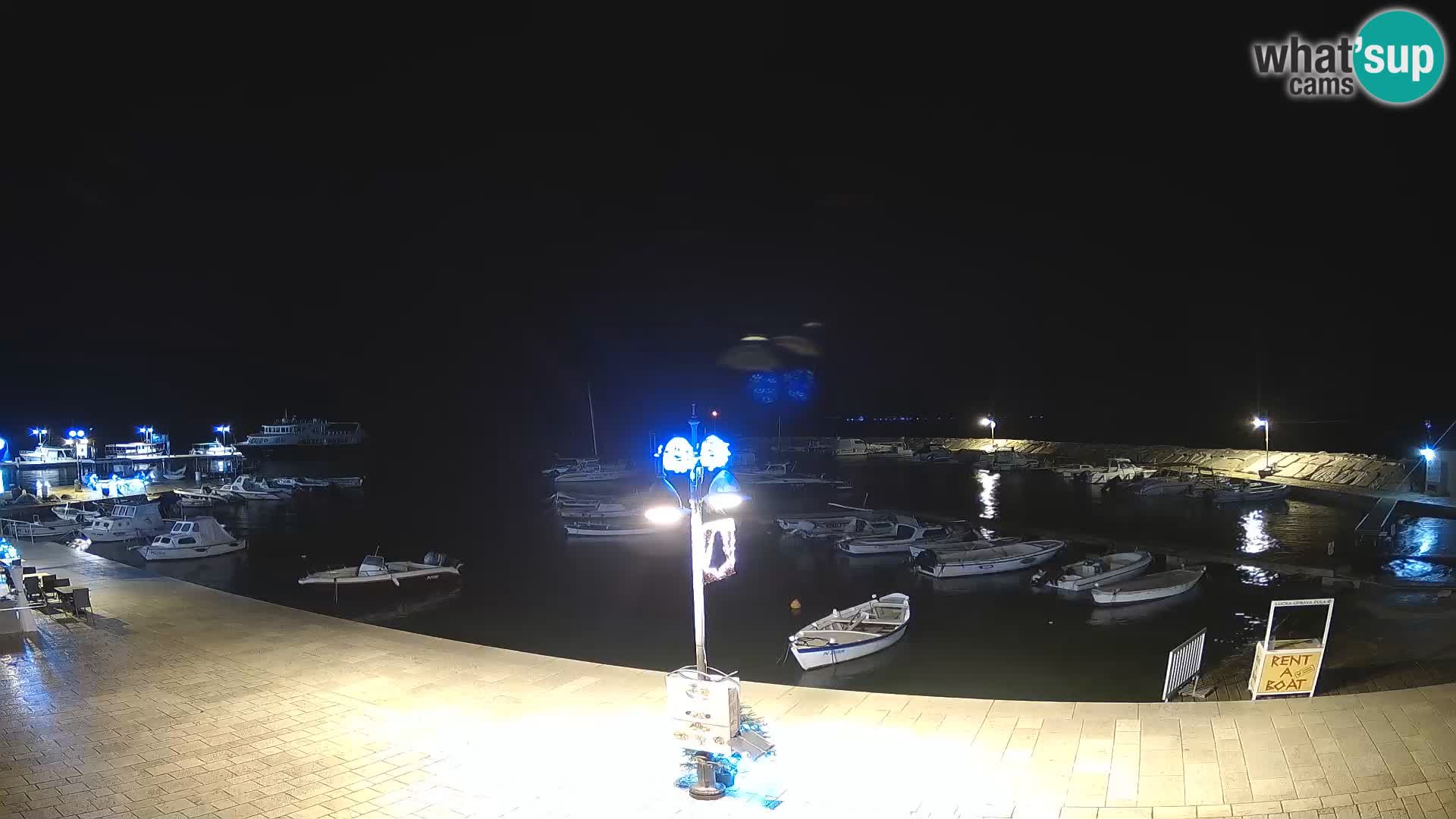 Webcam Fažana riva and city marina – Istria