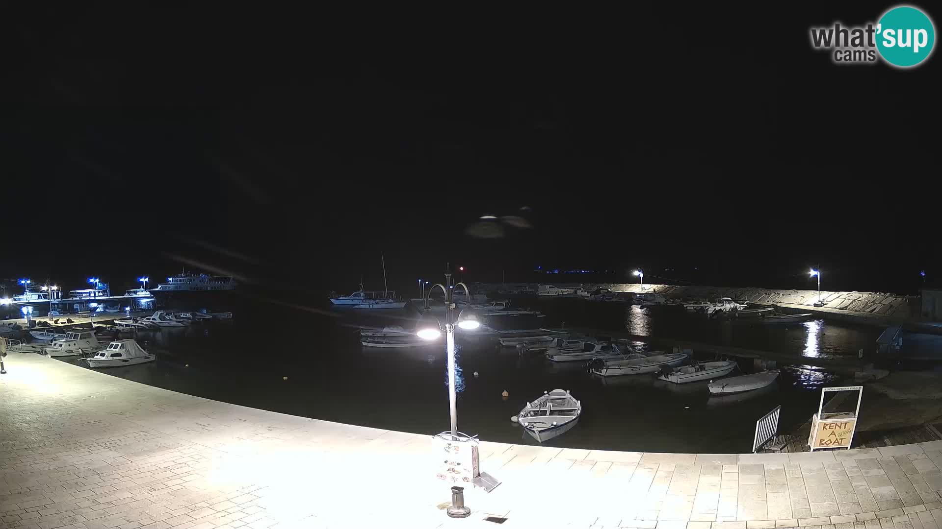 Webcam Fažana riva and city marina – Istria