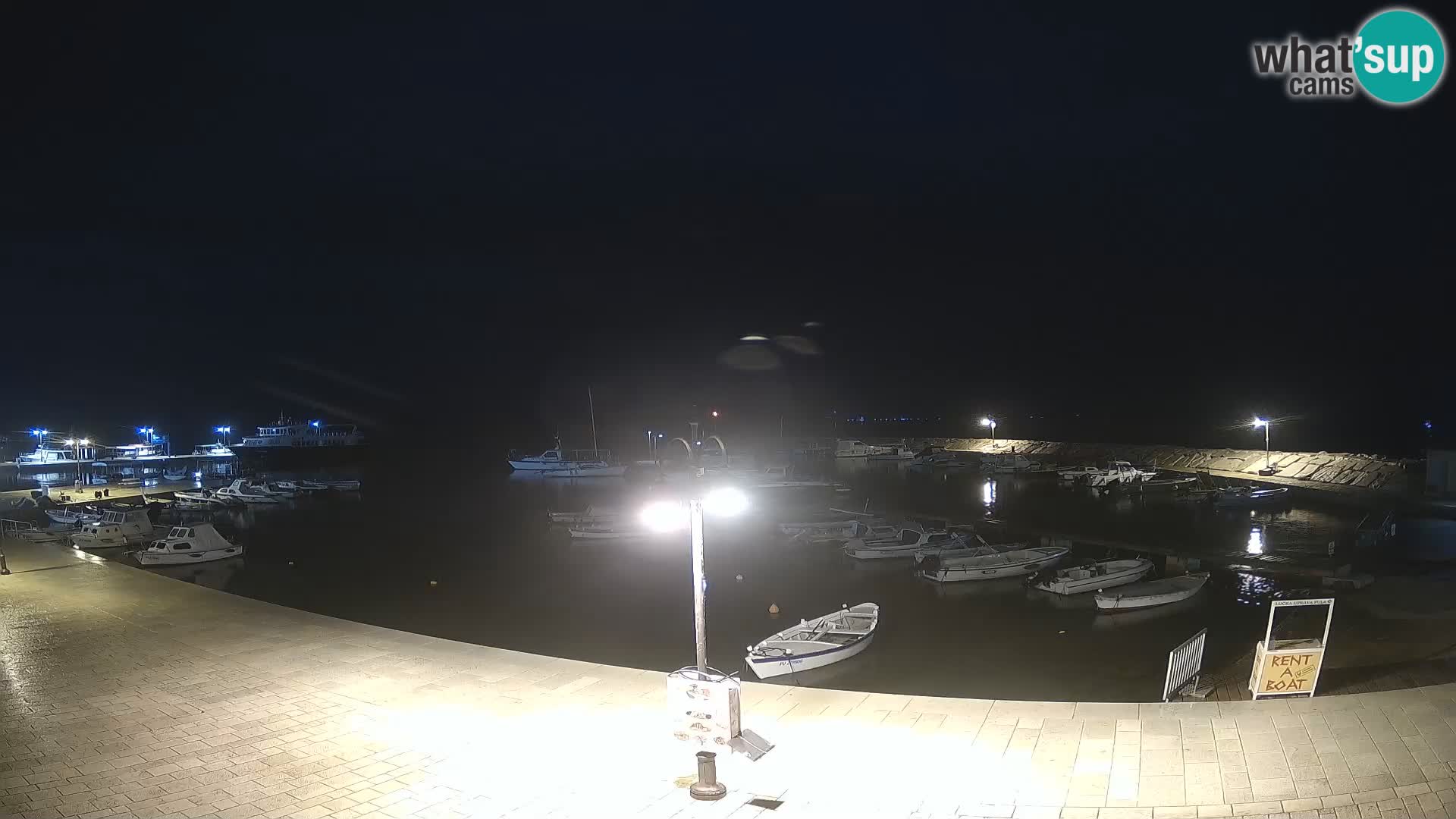 Fažana Camera en vivo riva y marina de la ciudad – Istria