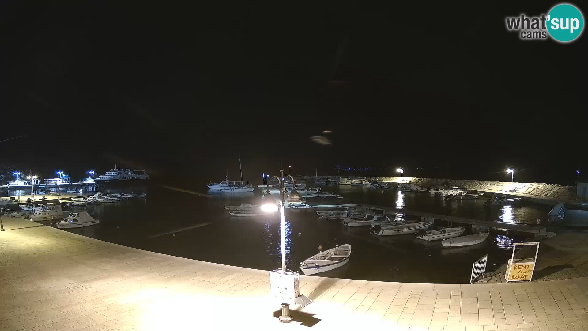 Webcam Fažana riva and city marina – Istria