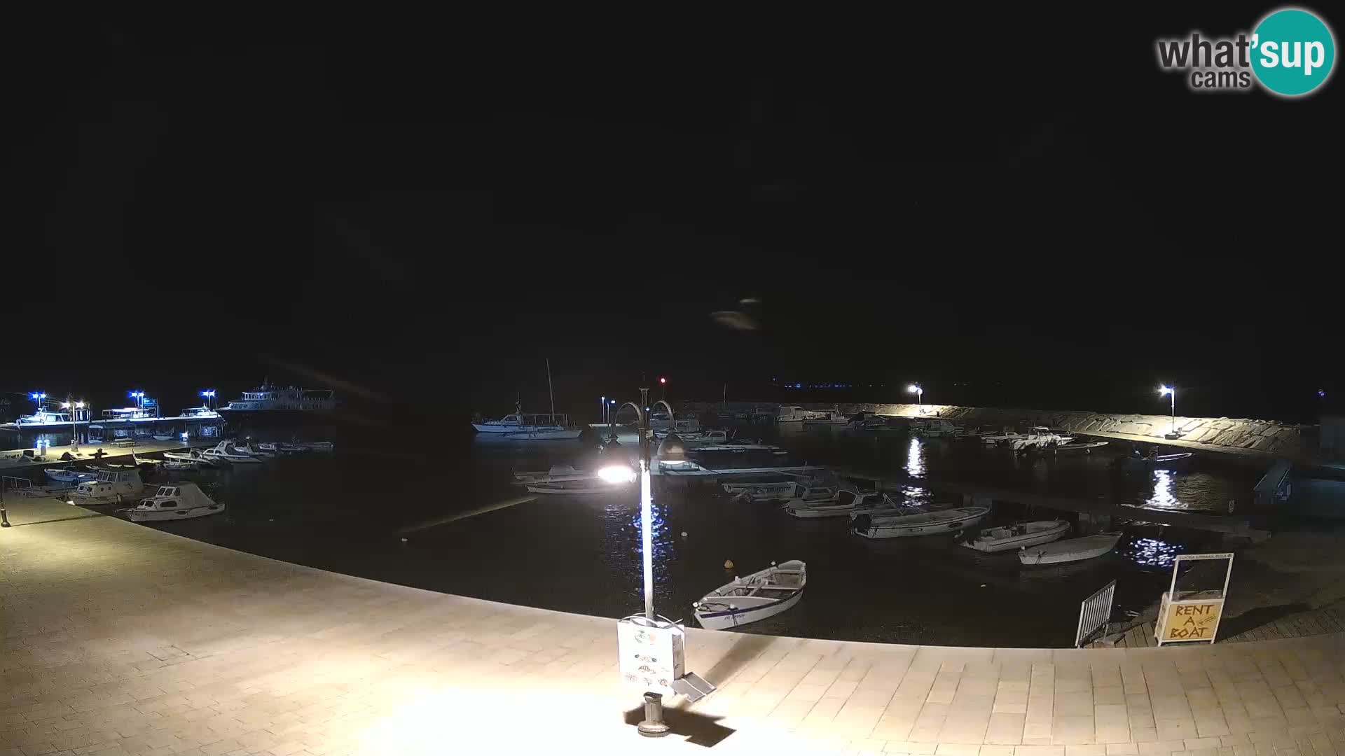 Webcam Fažana riva and city marina – Istria