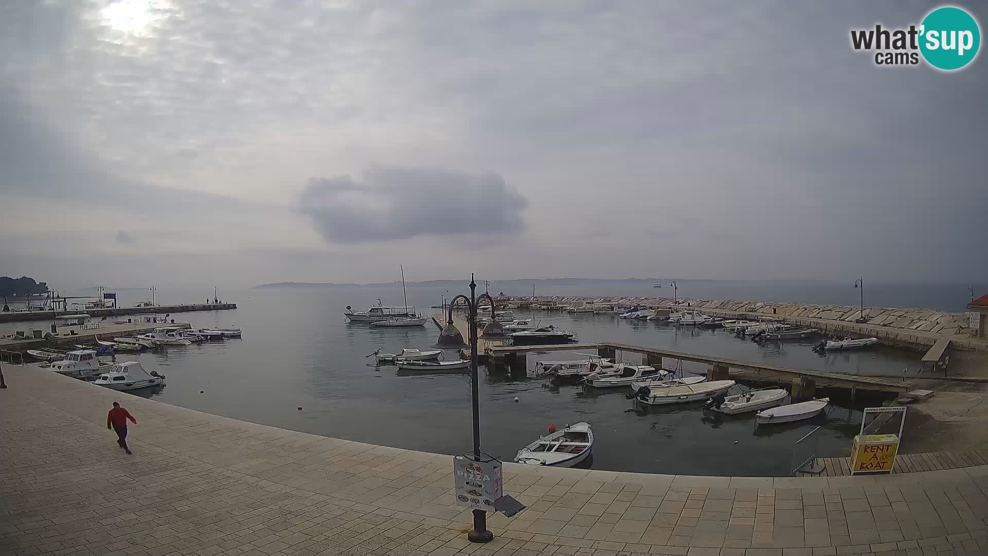 Webcam Fažana riva and city marina – Istria