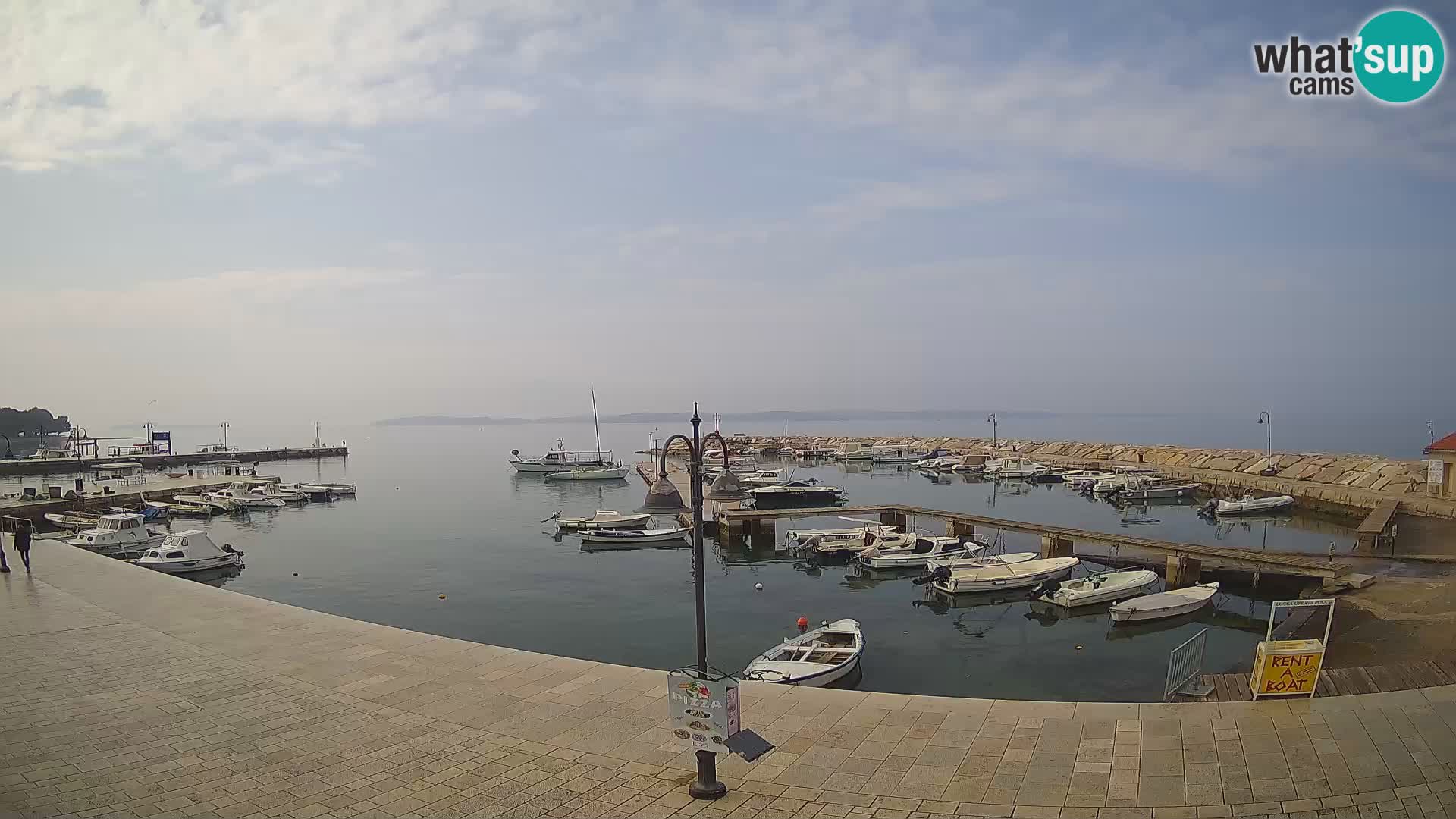 Webcam Fažana riva and city marina – Istria