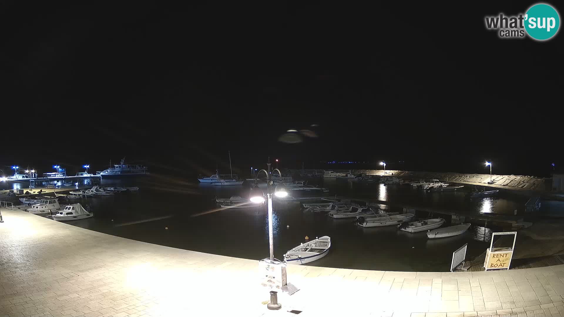 Spletna kamera Fažana riva in mestna marina – Istra