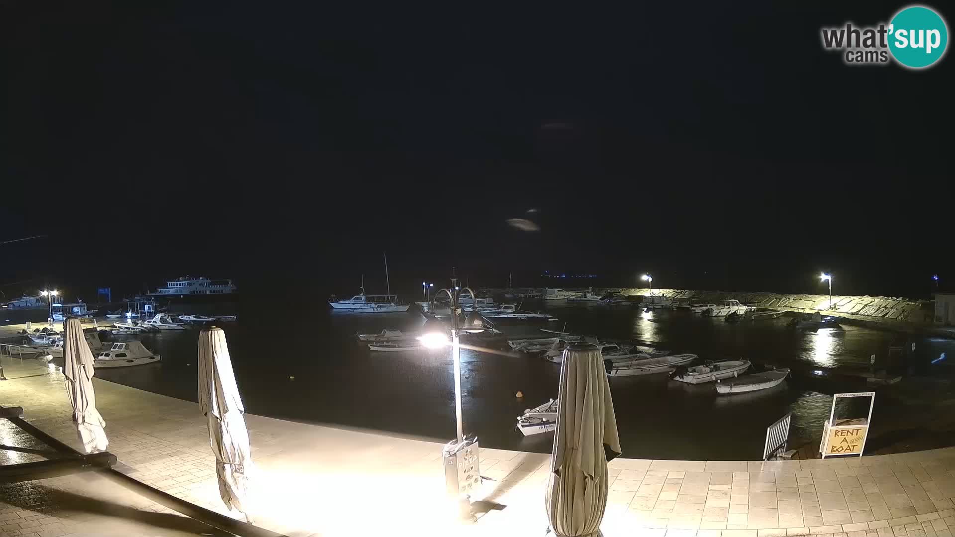 Spletna kamera Fažana riva in mestna marina – Istra