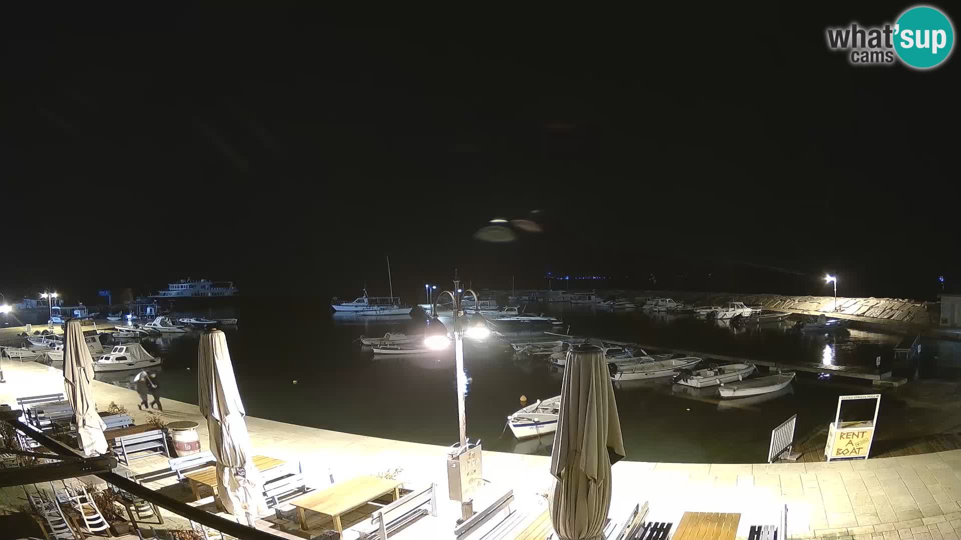 Webcam Fažana riva and city marina – Istria