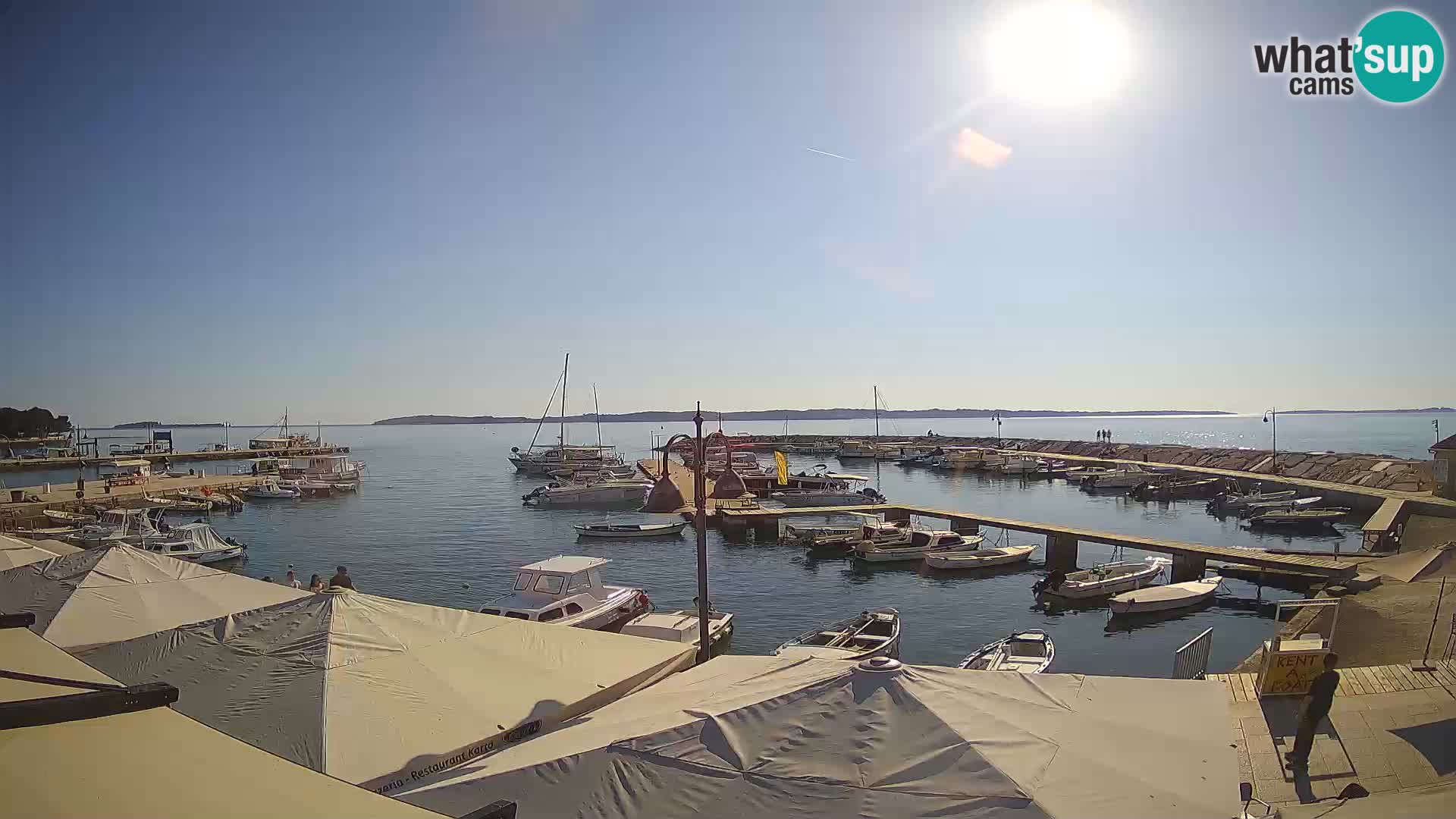 Webcam Fažana riva and city marina – Istria