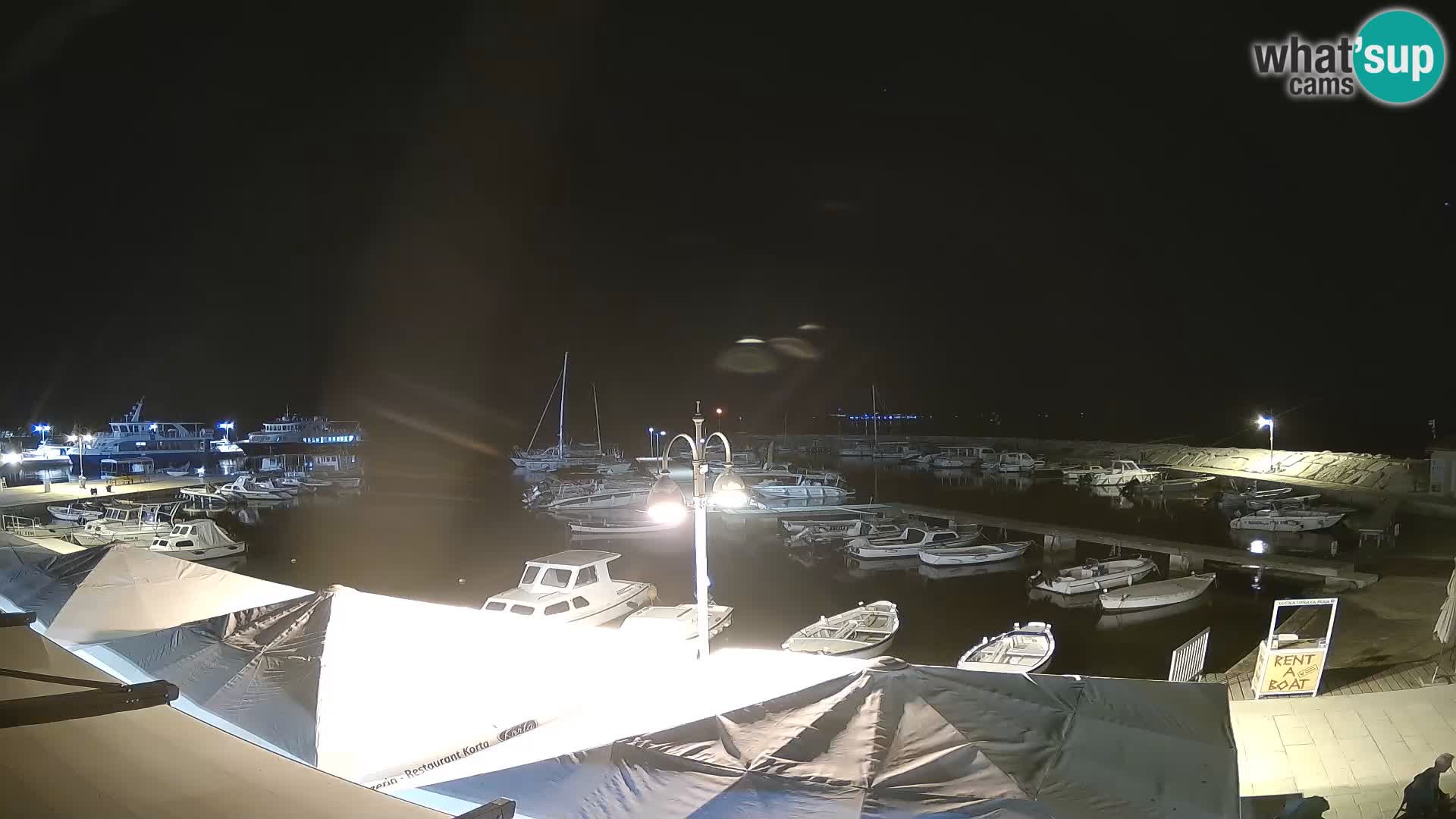 Webcam Fažana riva and city marina – Istria