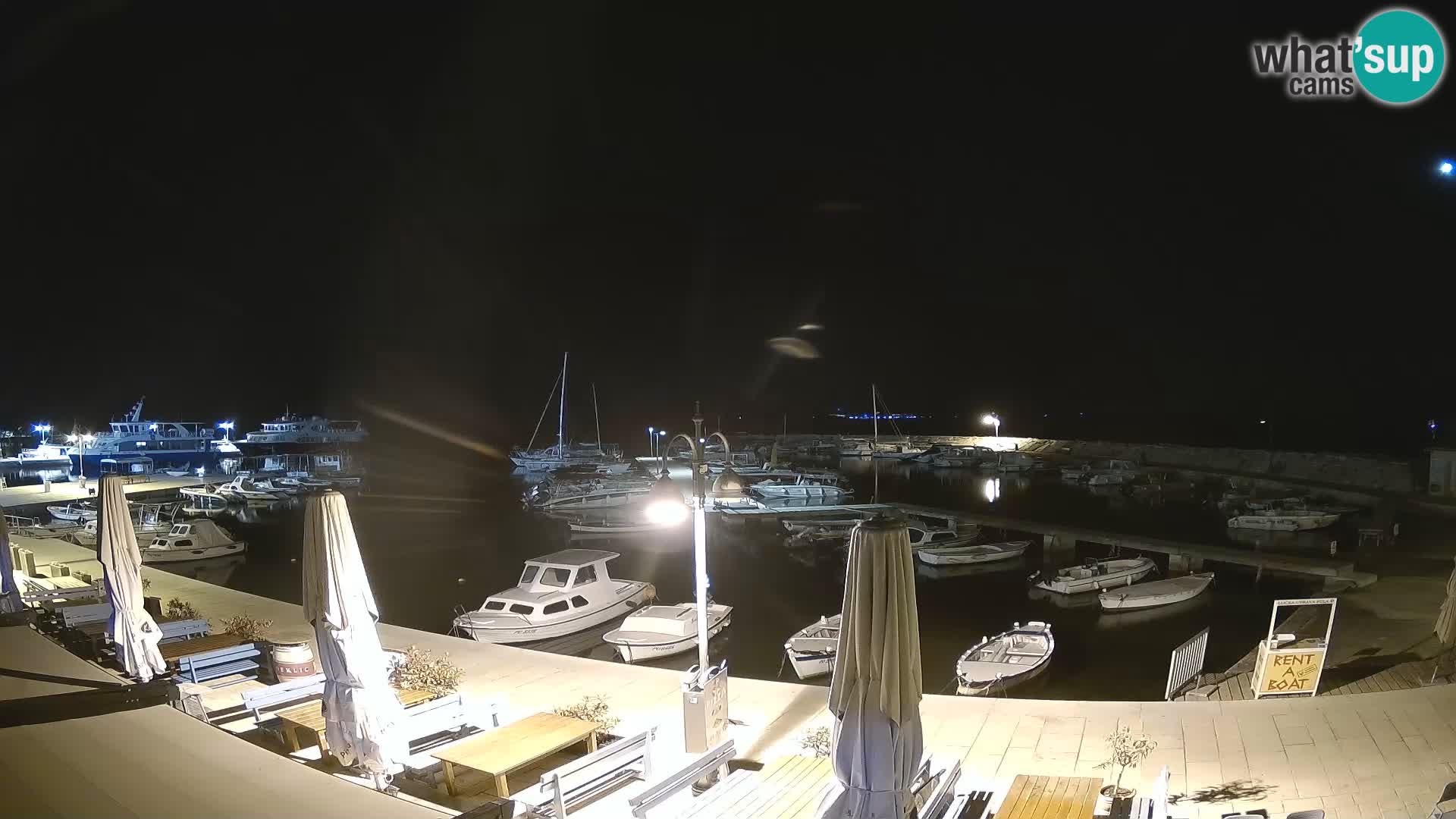 Webcam Fažana riva and city marina – Istria