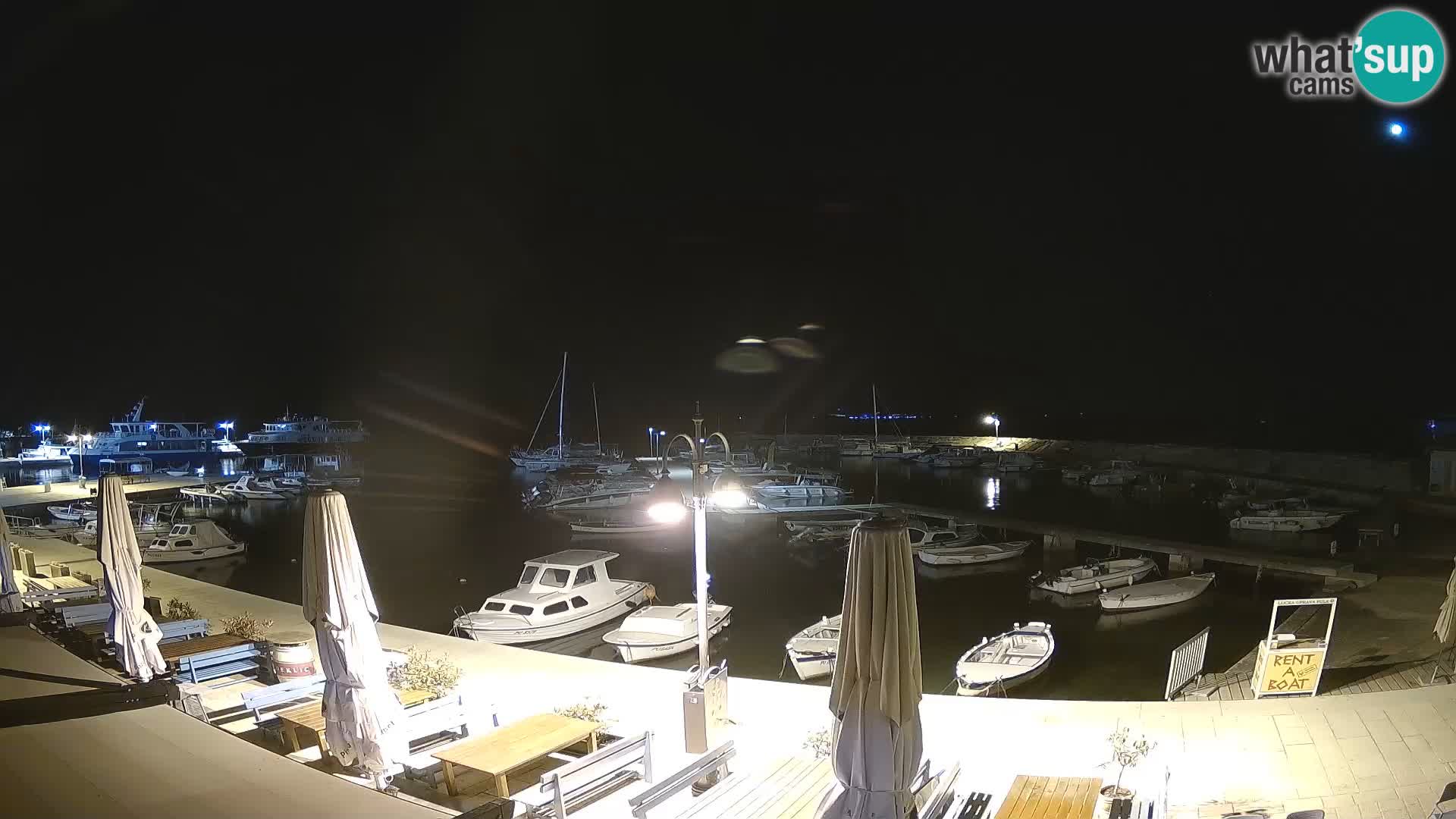 Webcam Fažana riva and city marina – Istria