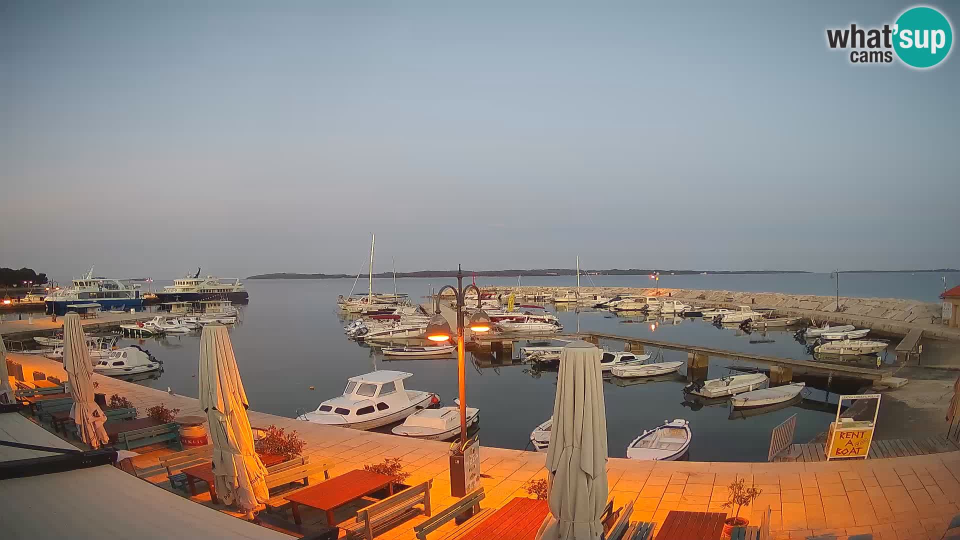 Fažana Livecam riva et marina de la ville – Istrie