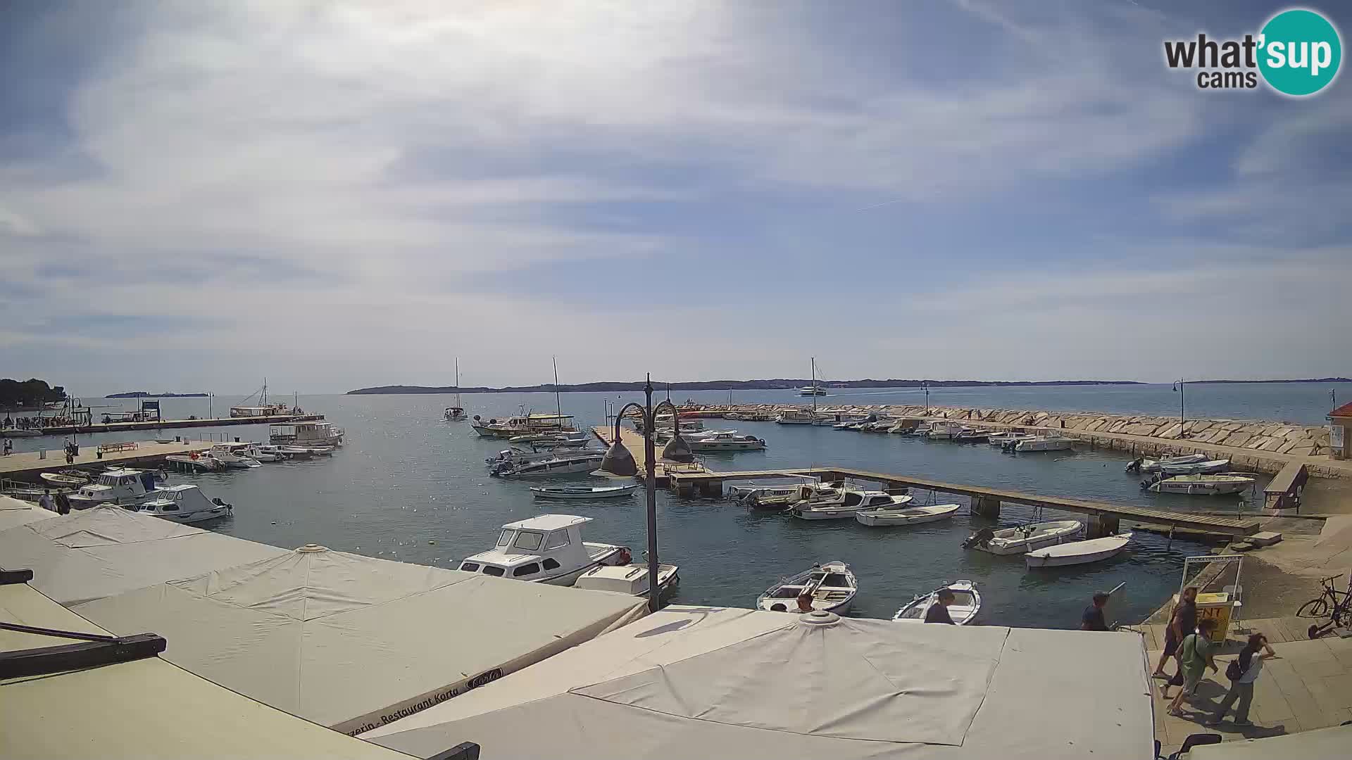 Webcam Fažana riva and city marina – Istria