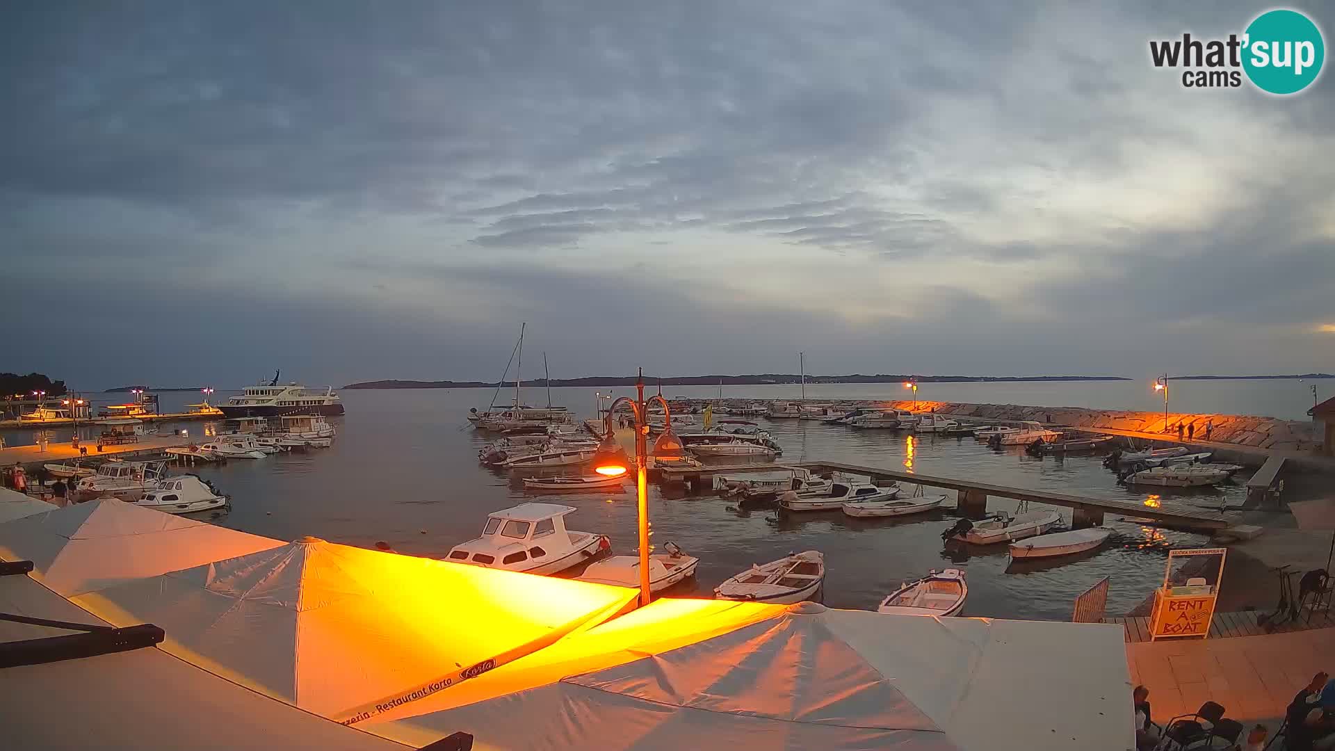 Fažana Livecam riva et marina de la ville – Istrie