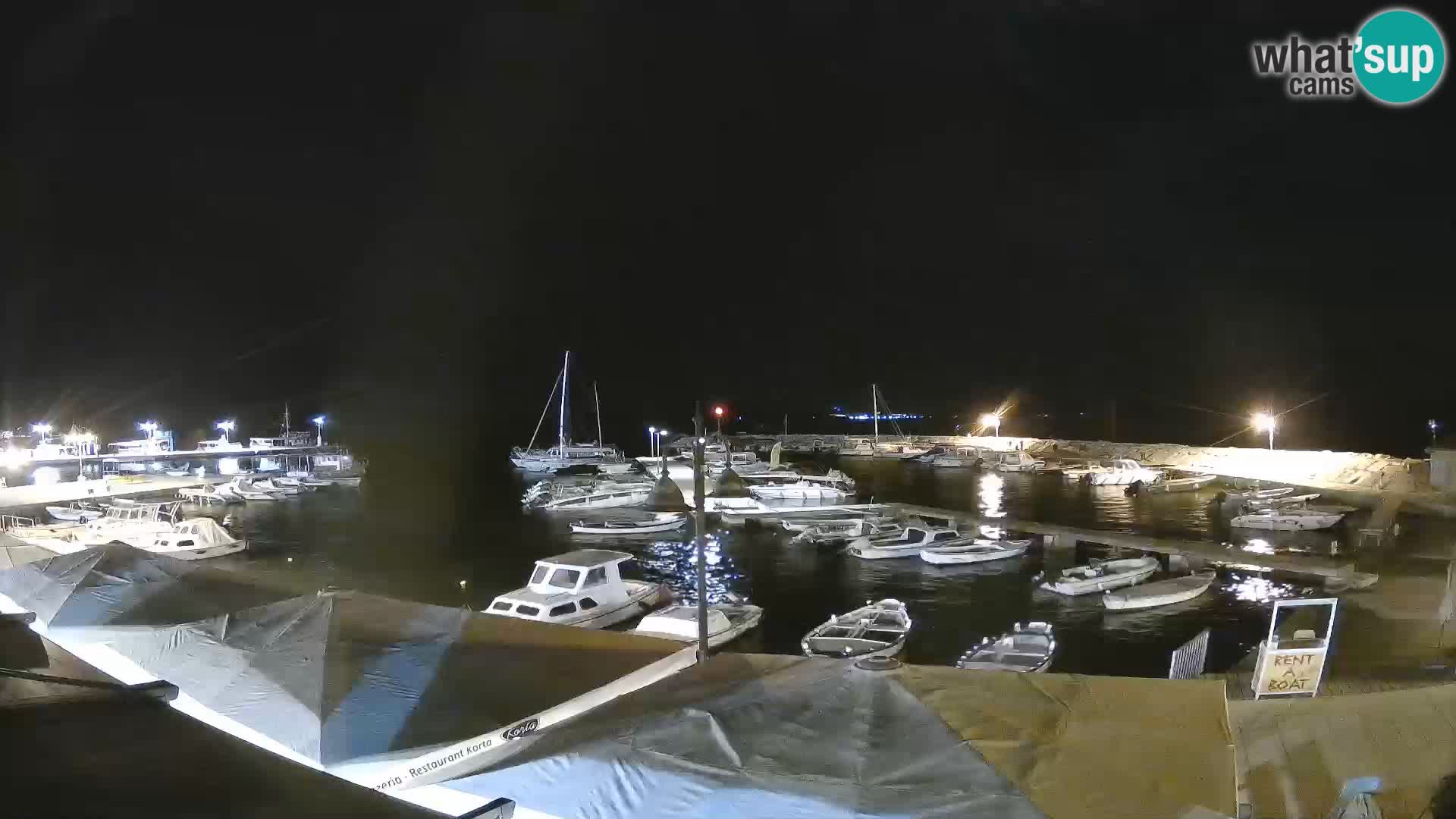 Webcam Fažana riva and city marina – Istria