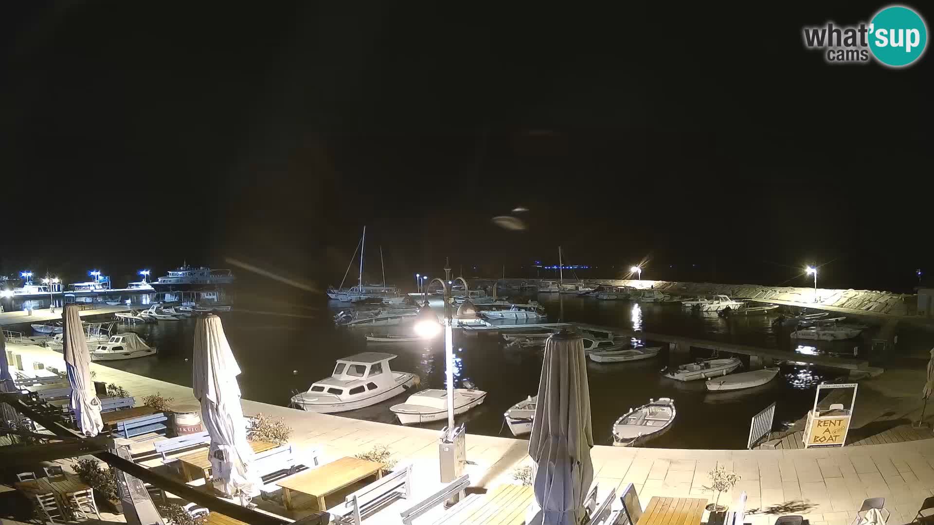 Fažana Camera en vivo riva y marina de la ciudad – Istria
