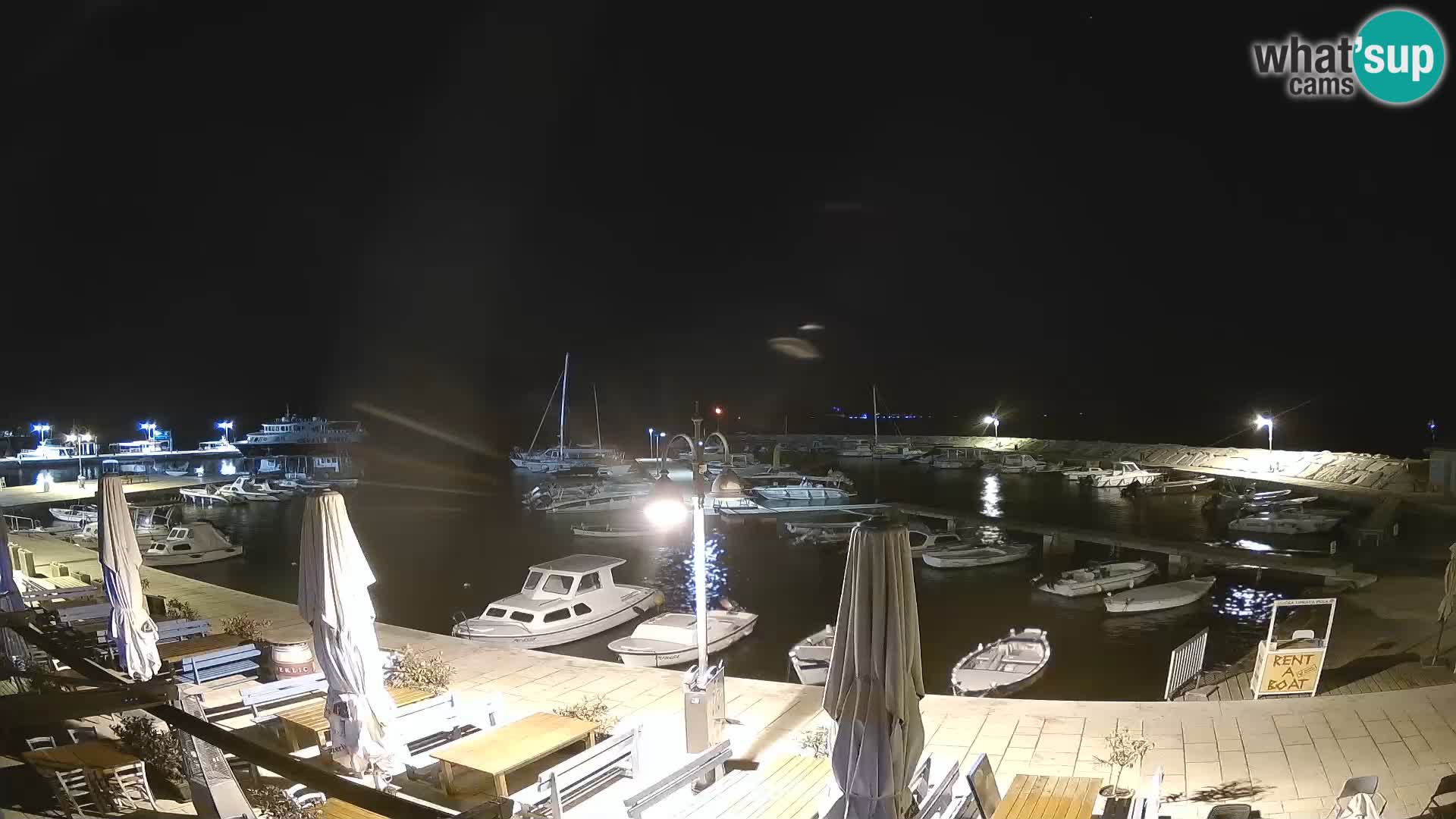 Fažana Camera en vivo riva y marina de la ciudad – Istria