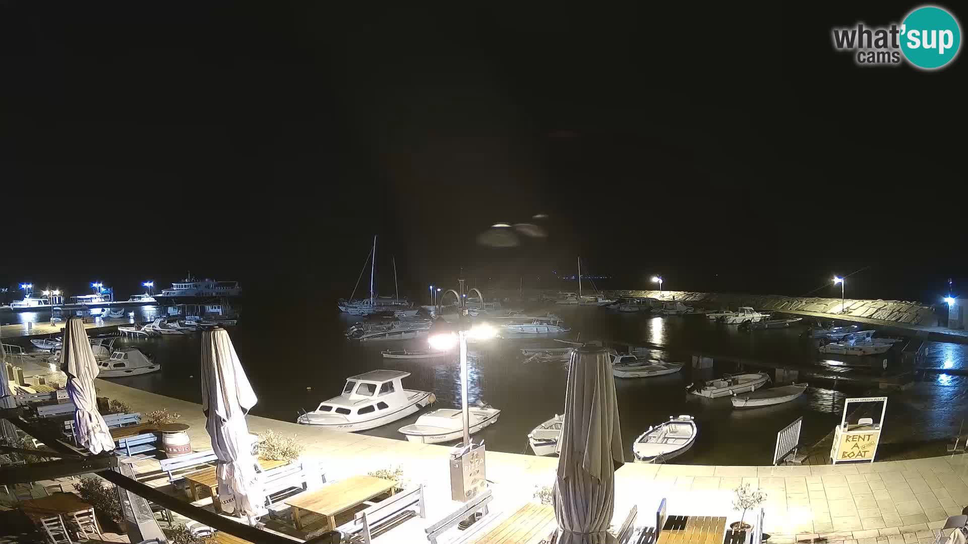 Fažana Camera en vivo riva y marina de la ciudad – Istria