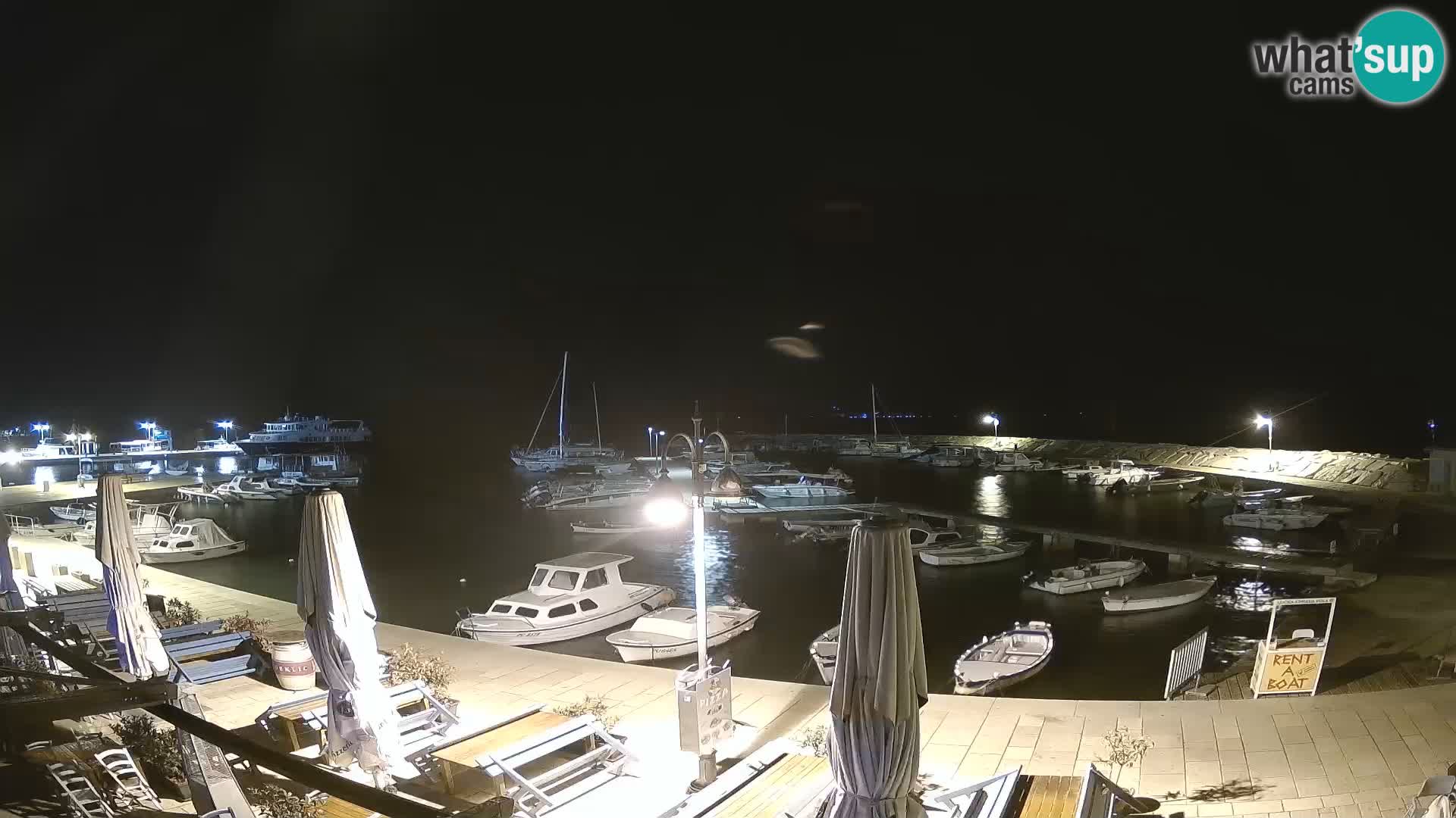Fažana Camera en vivo riva y marina de la ciudad – Istria