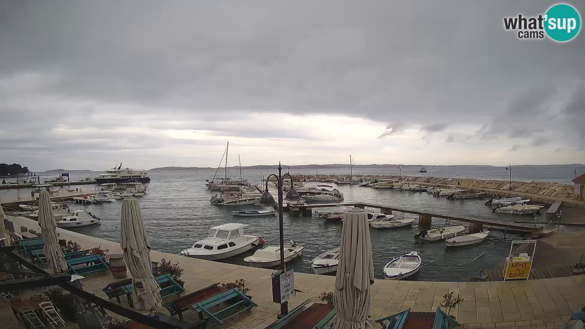 Webcam Fažana riva and city marina – Istria