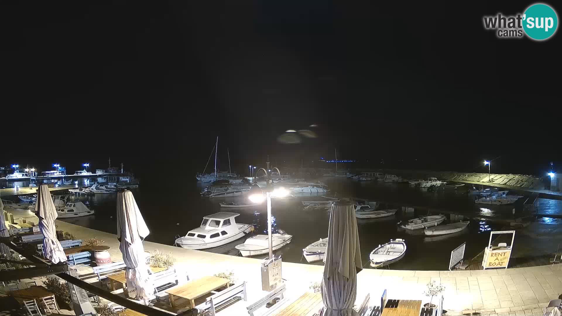 Webcam Fažana riva and city marina – Istria