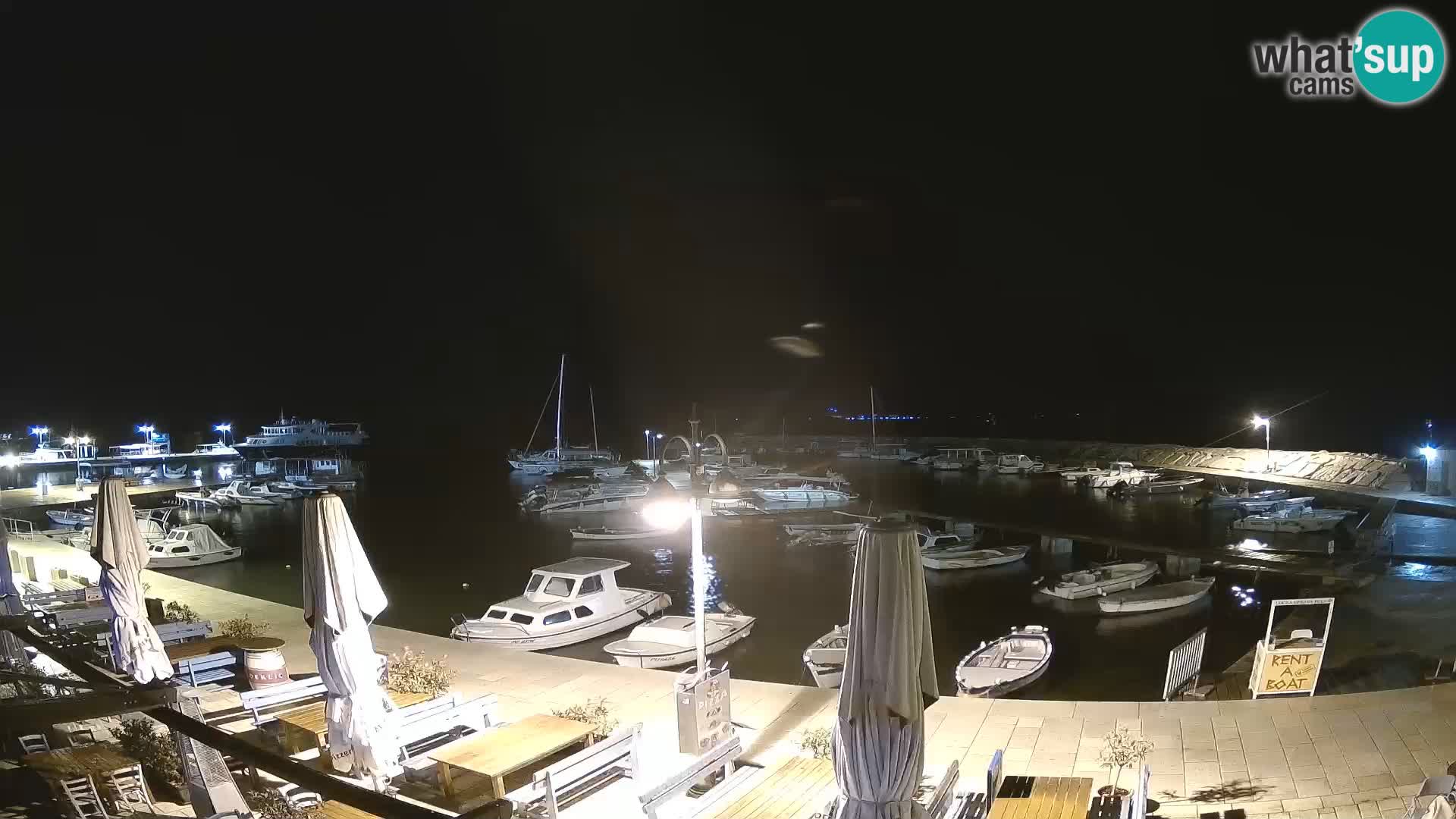 Webcam Fažana riva and city marina – Istria