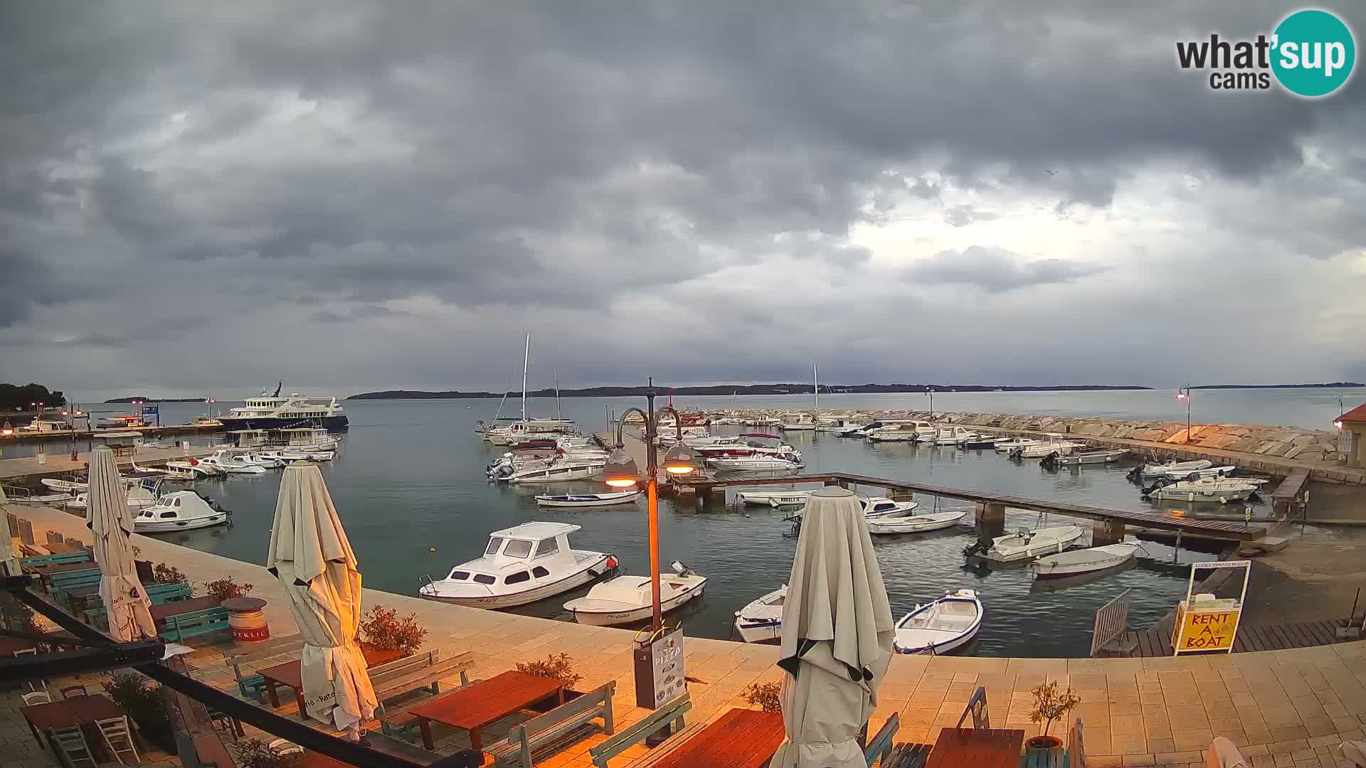 Fažana web kamera riva i gradska marina – Istra
