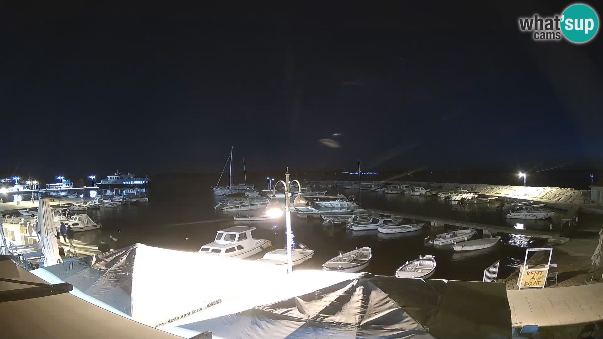 Webcam Fažana riva and city marina – Istria