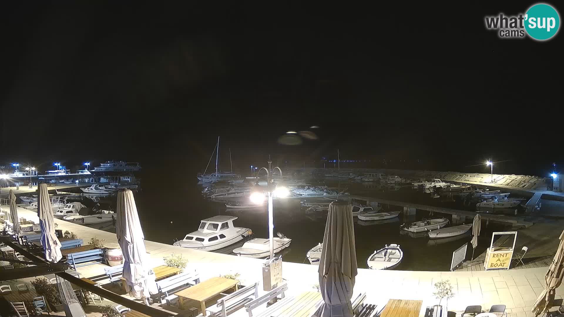 Spletna kamera Fažana riva in mestna marina – Istra