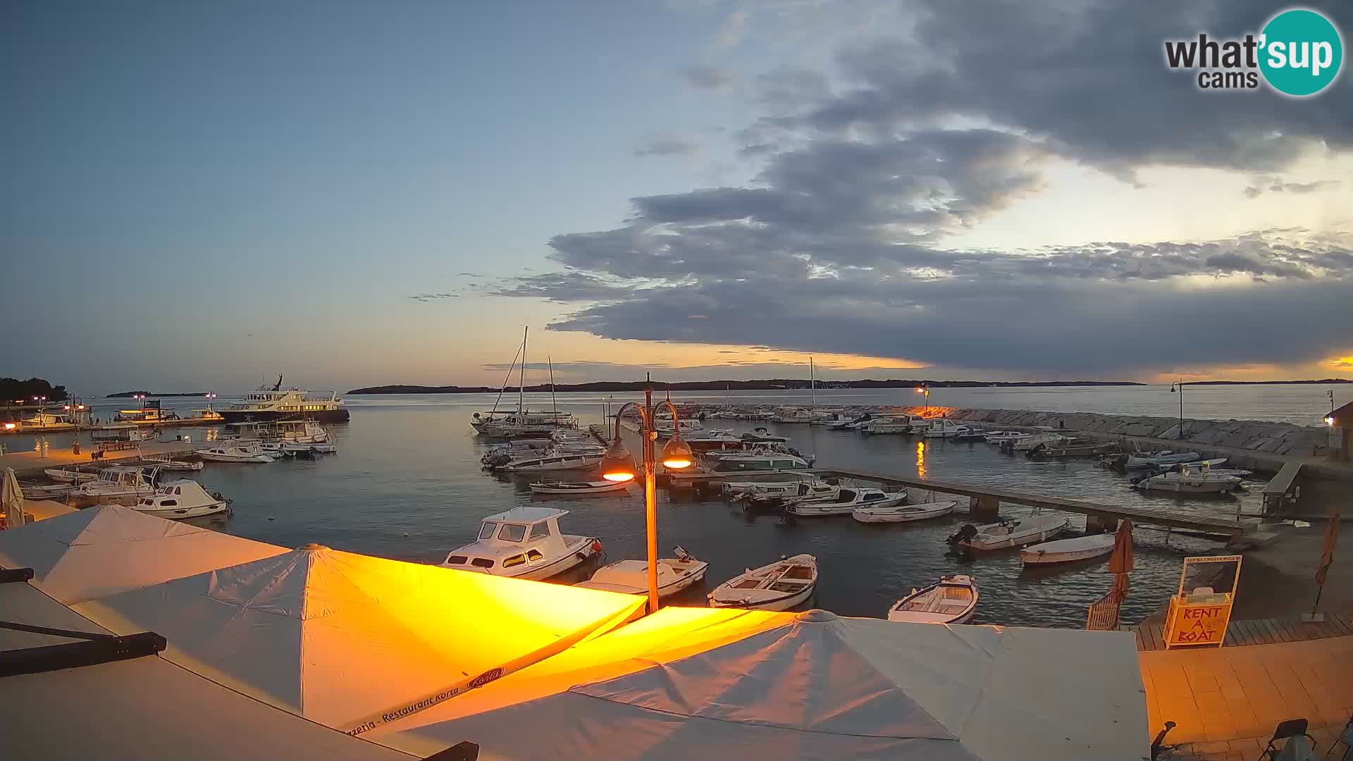 Fažana webcam Riva und Stadthafen – Istrien