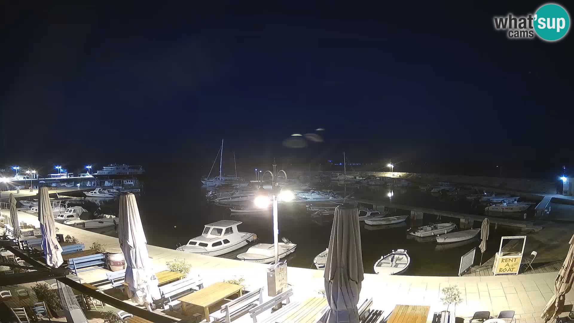 Webcam Fažana riva and city marina – Istria