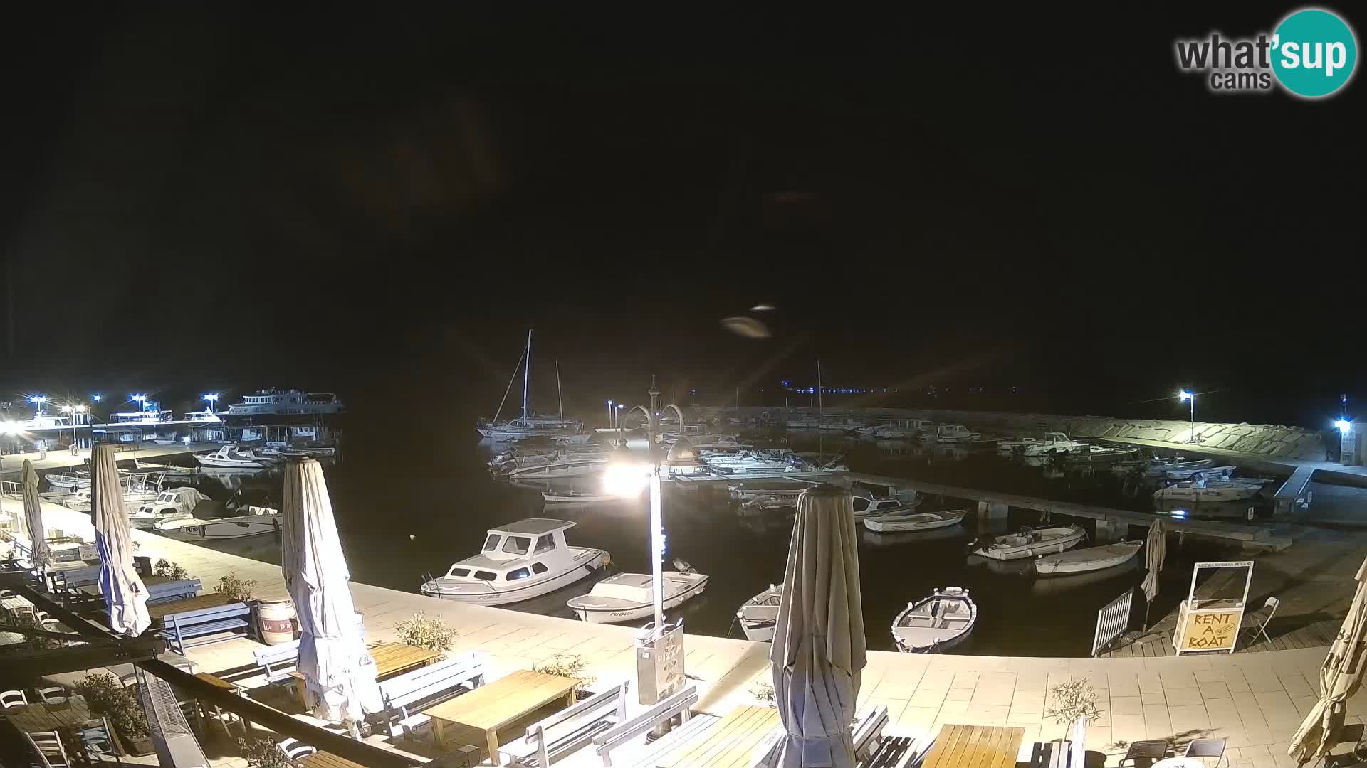Webcam Fažana riva and city marina – Istria
