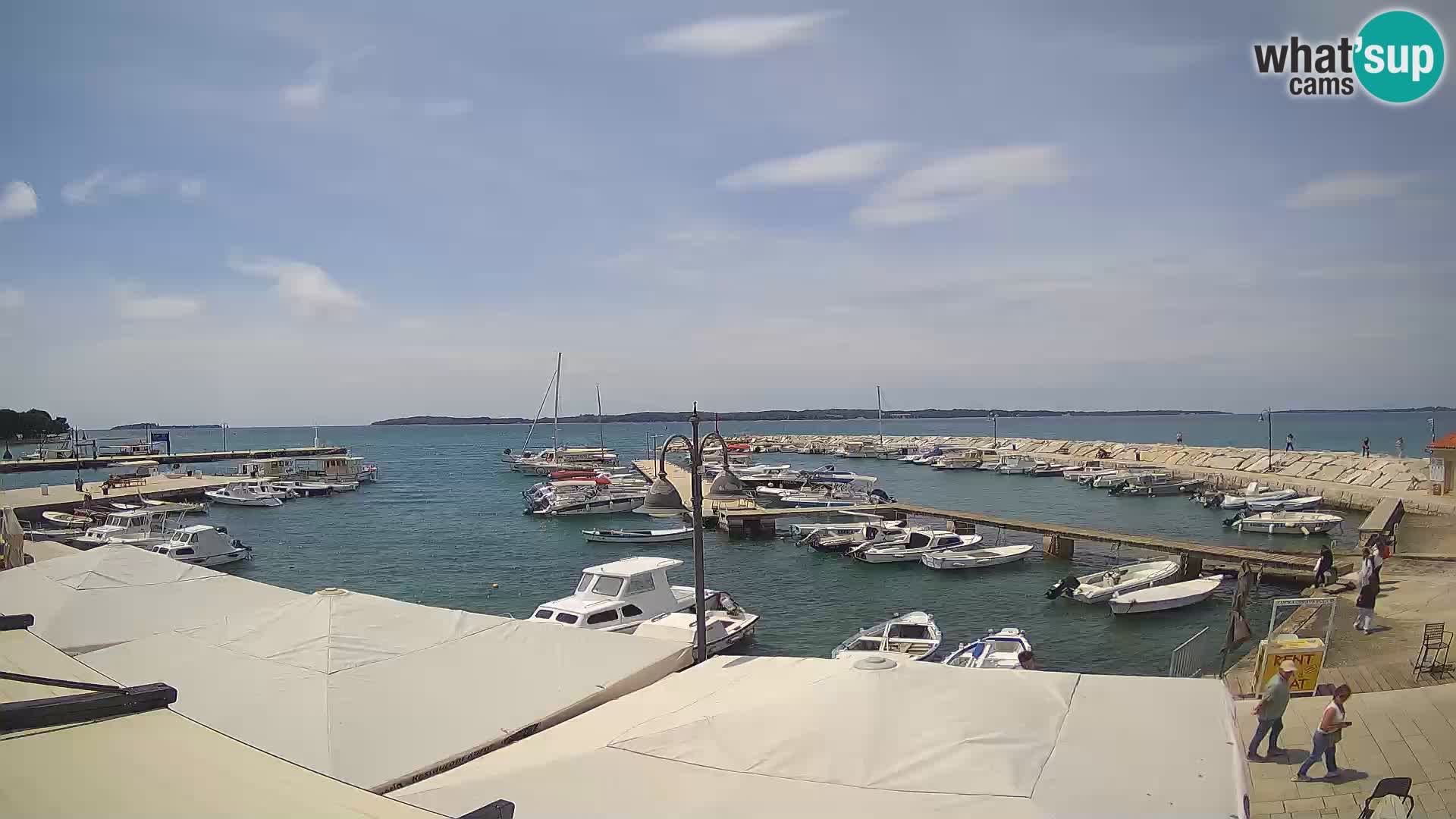 Spletna kamera Fažana riva in mestna marina – Istra