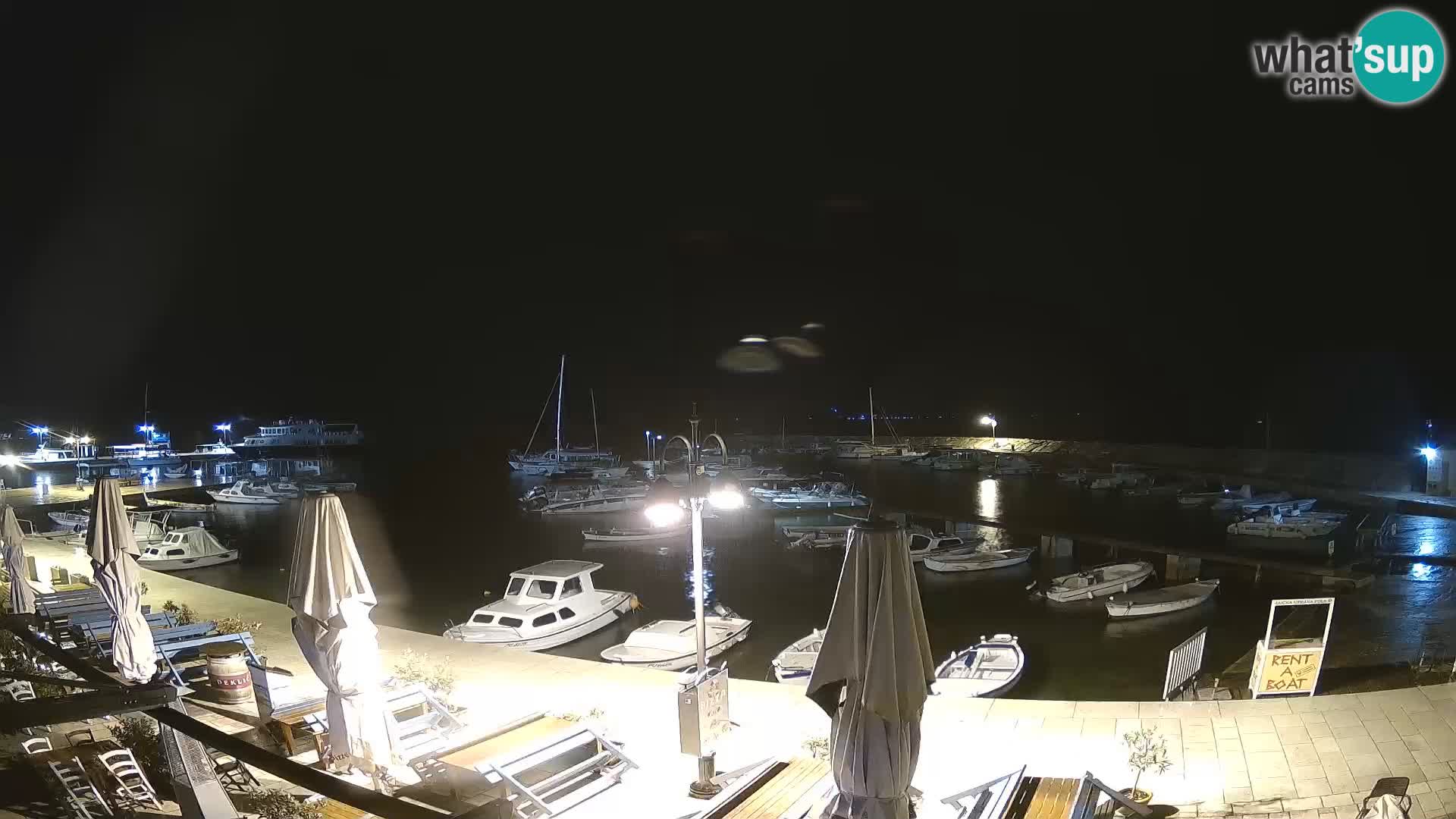 Webcam Fažana riva and city marina – Istria