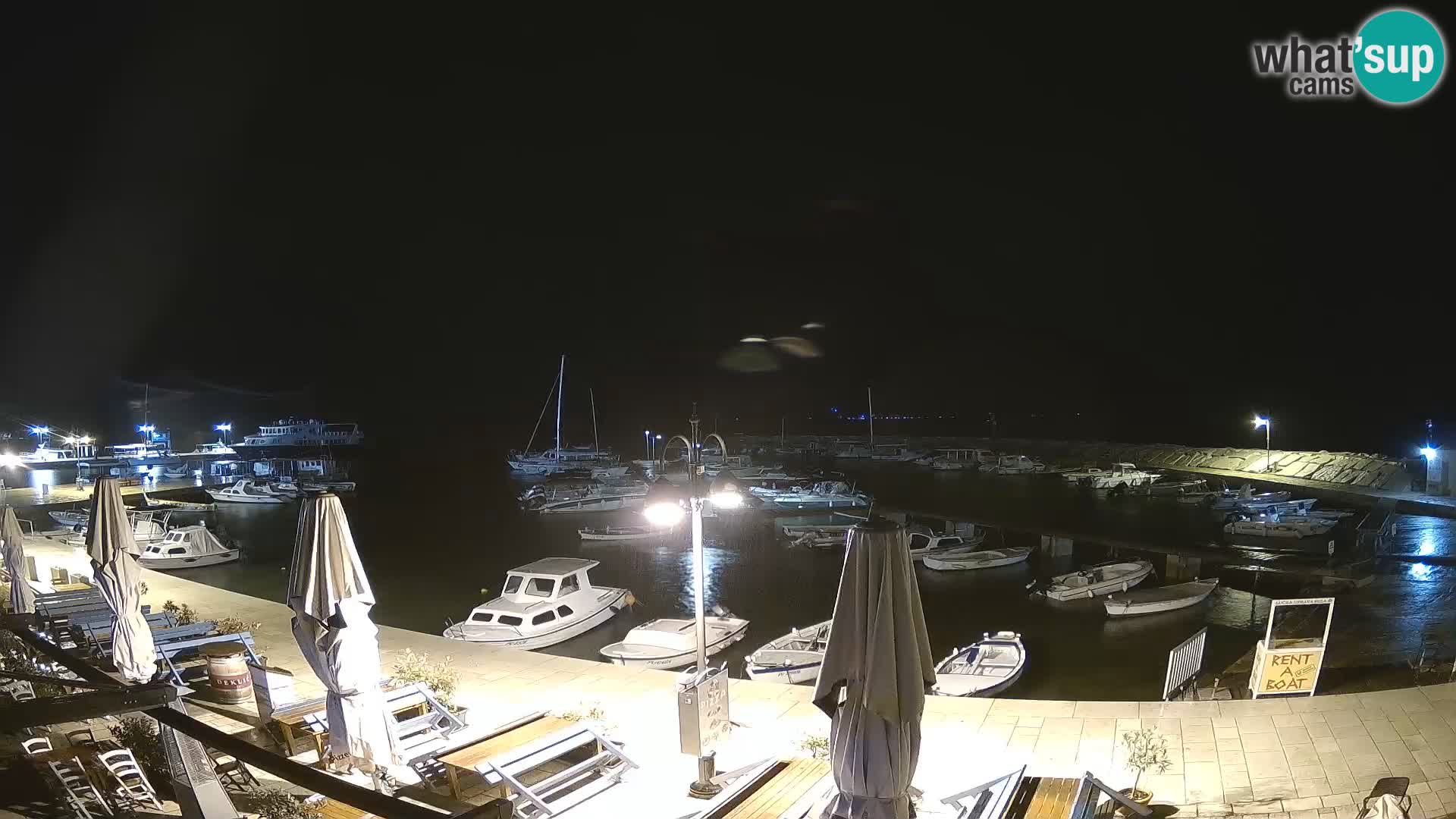 Webcam Fažana riva and city marina – Istria