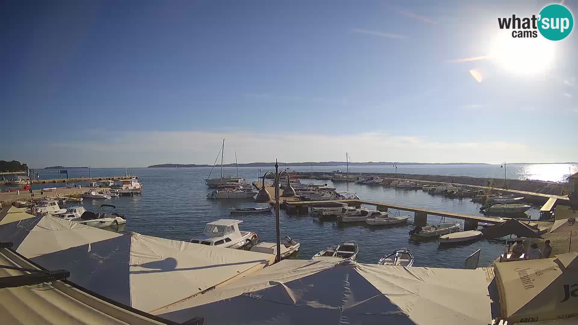 Fažana Livecam riva et marina de la ville – Istrie