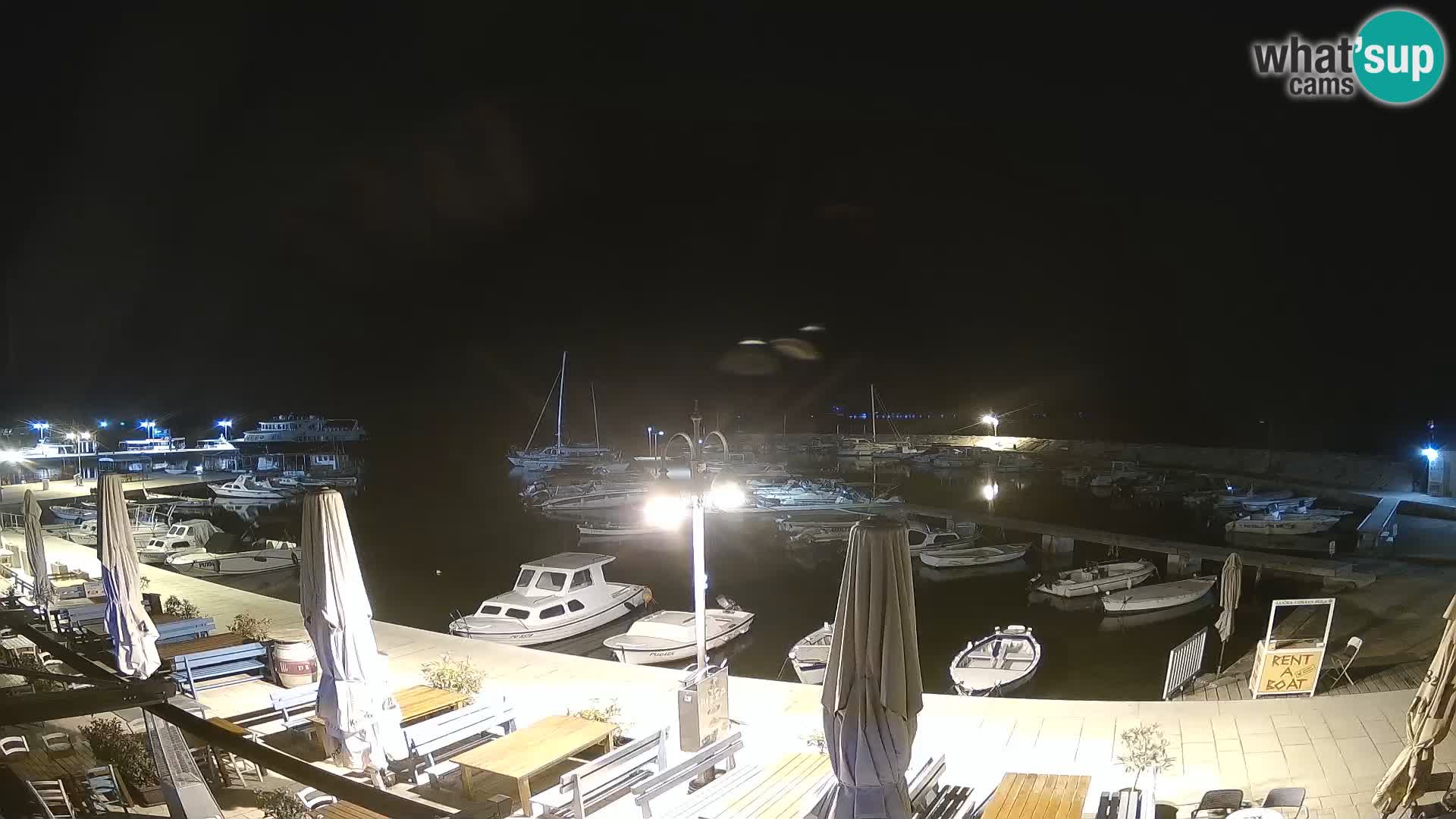 Spletna kamera Fažana riva in mestna marina – Istra