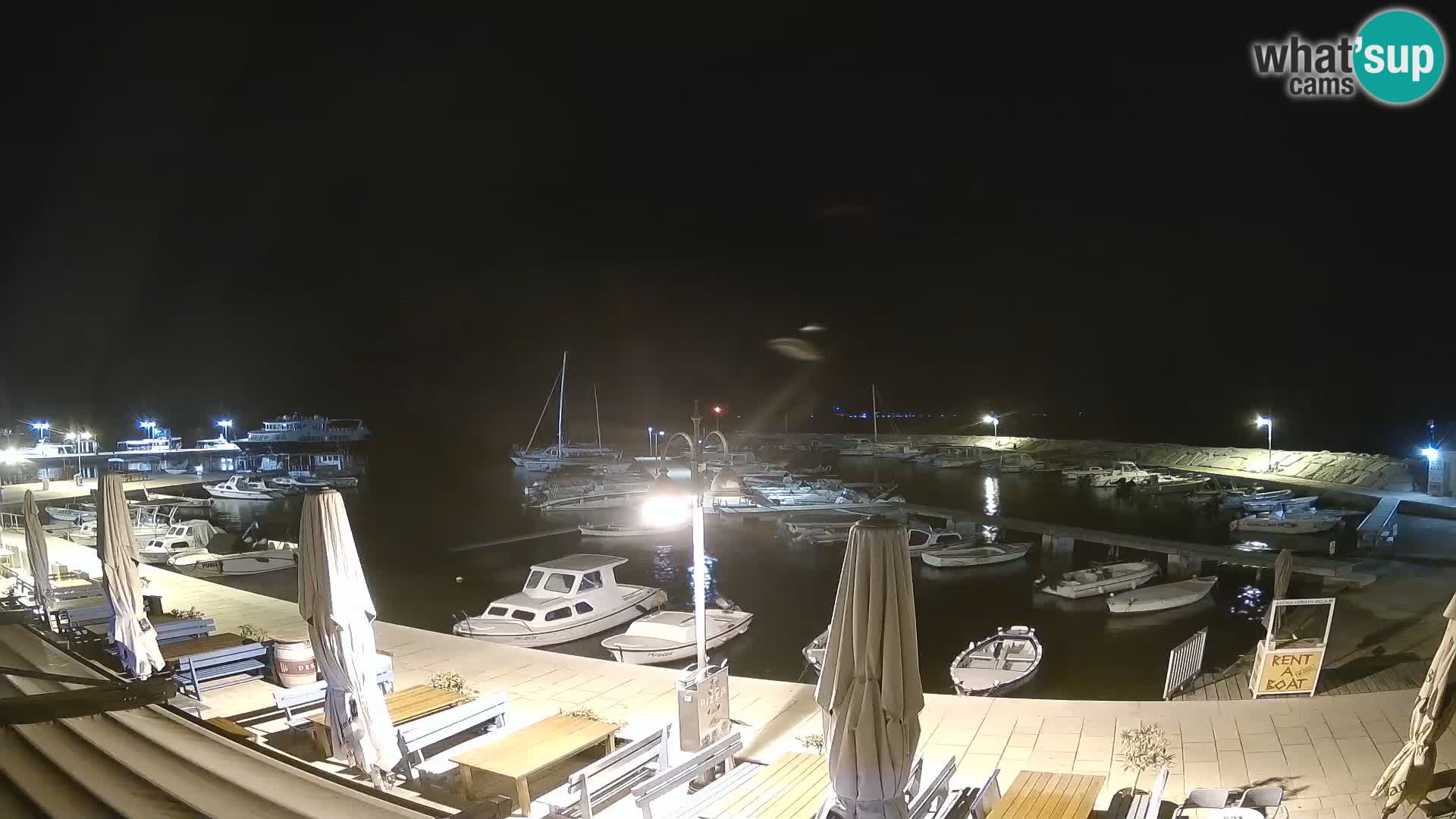 Fažana Camera en vivo riva y marina de la ciudad – Istria