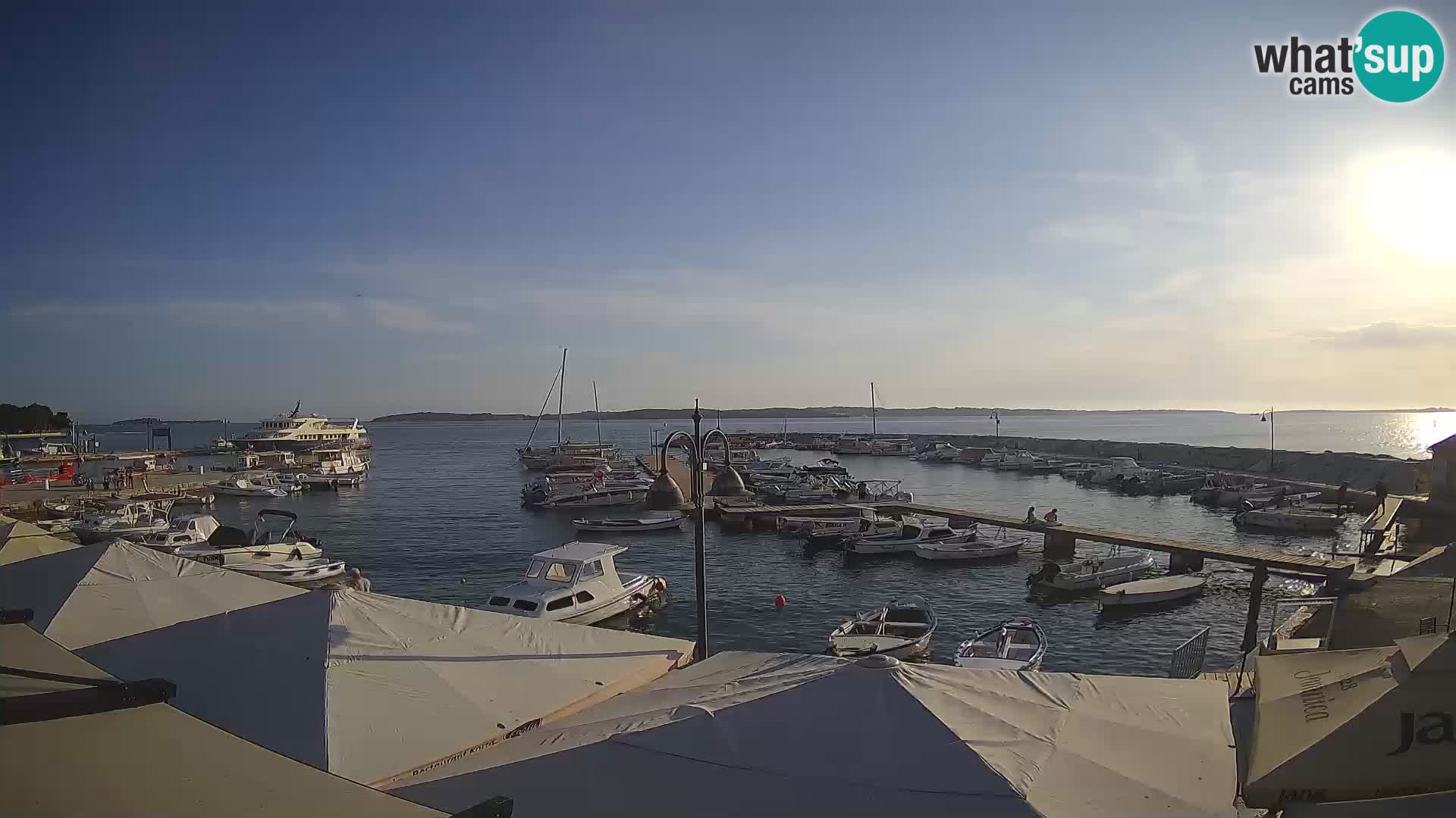 Fažana Livecam riva et marina de la ville – Istrie