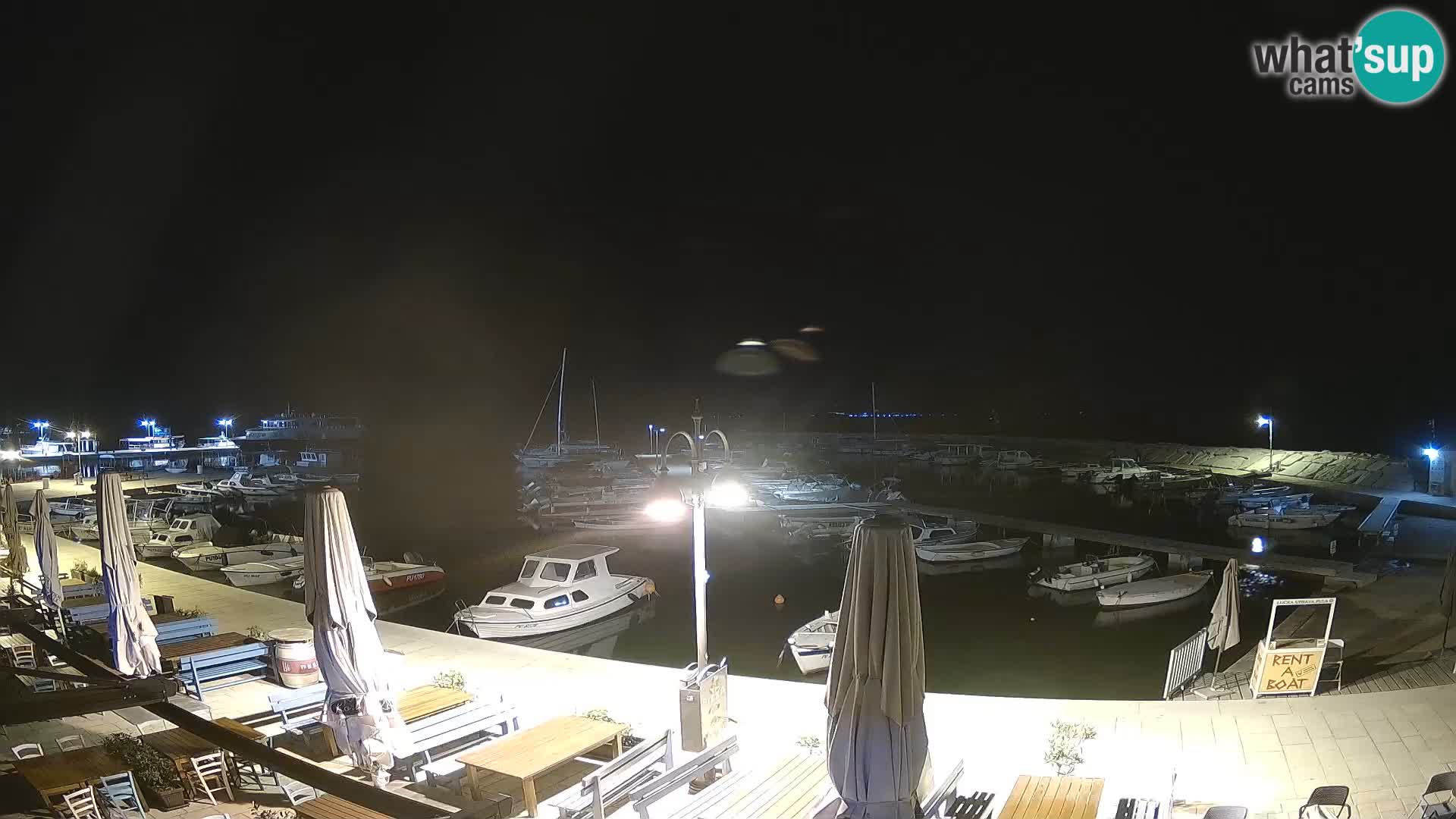 Spletna kamera Fažana riva in mestna marina – Istra