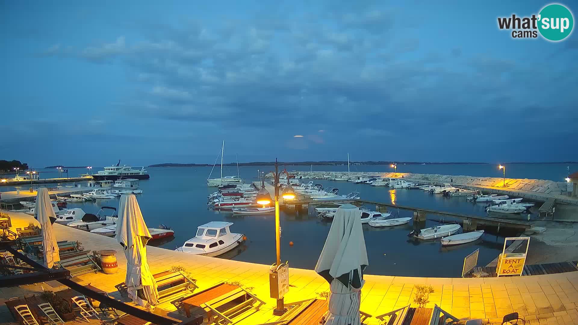 Fažana Livecam riva et marina de la ville – Istrie